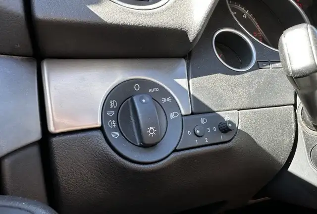 Audi A4 view 18