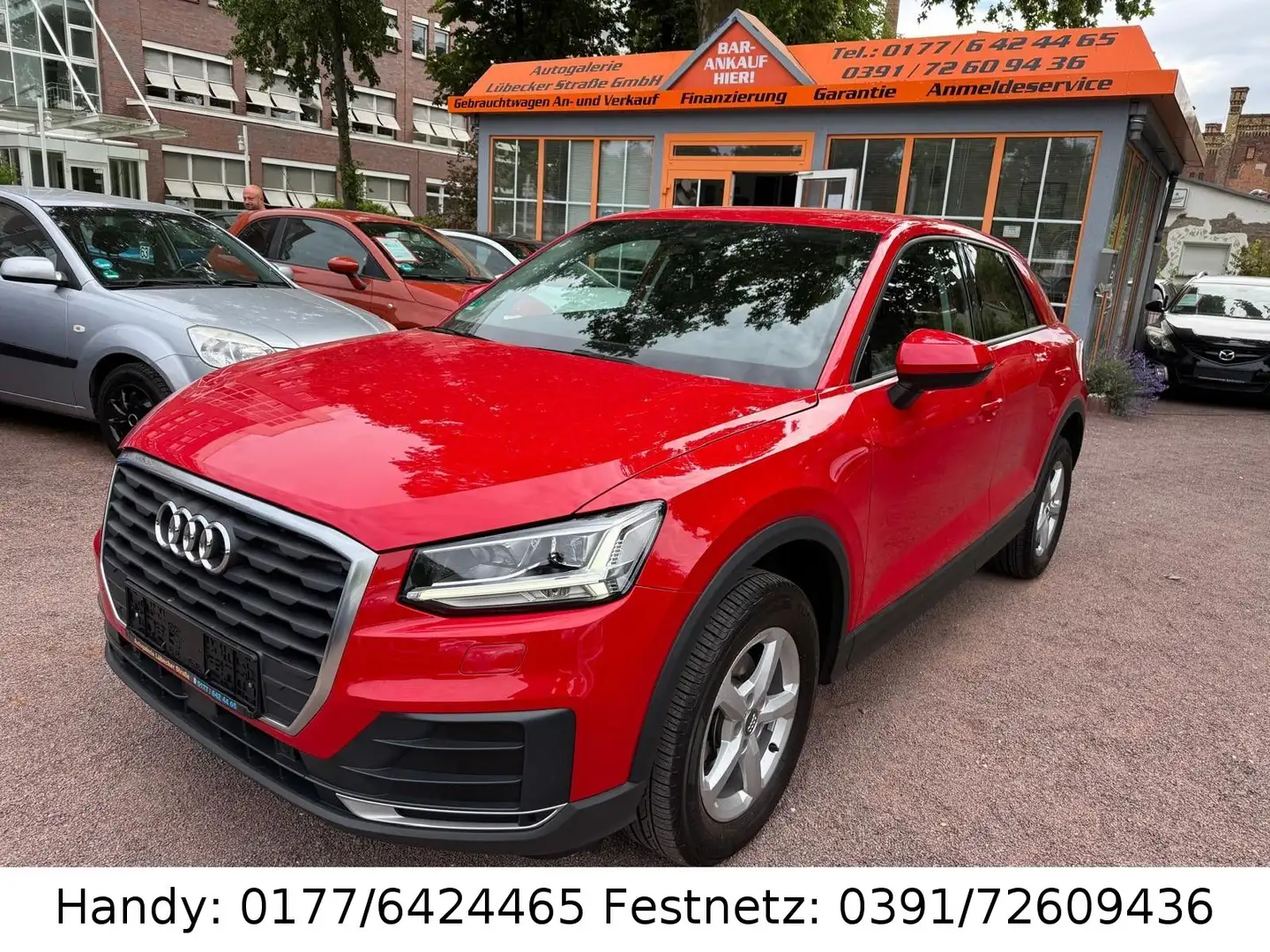 Audi Q2 35 TFSI S tronic 1.HAND/AUTOMATIK/XENON/NAVI/ Rot - 1