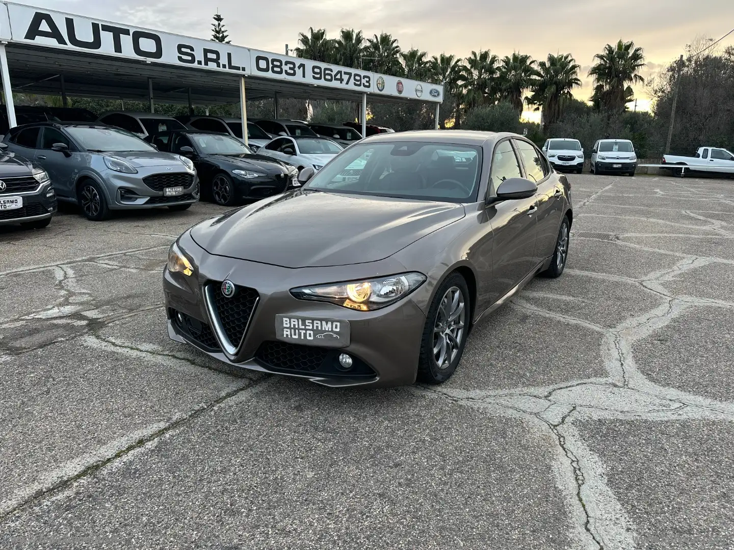 Alfa Romeo Giulia 2.2 TD 150 CV Gris - 1