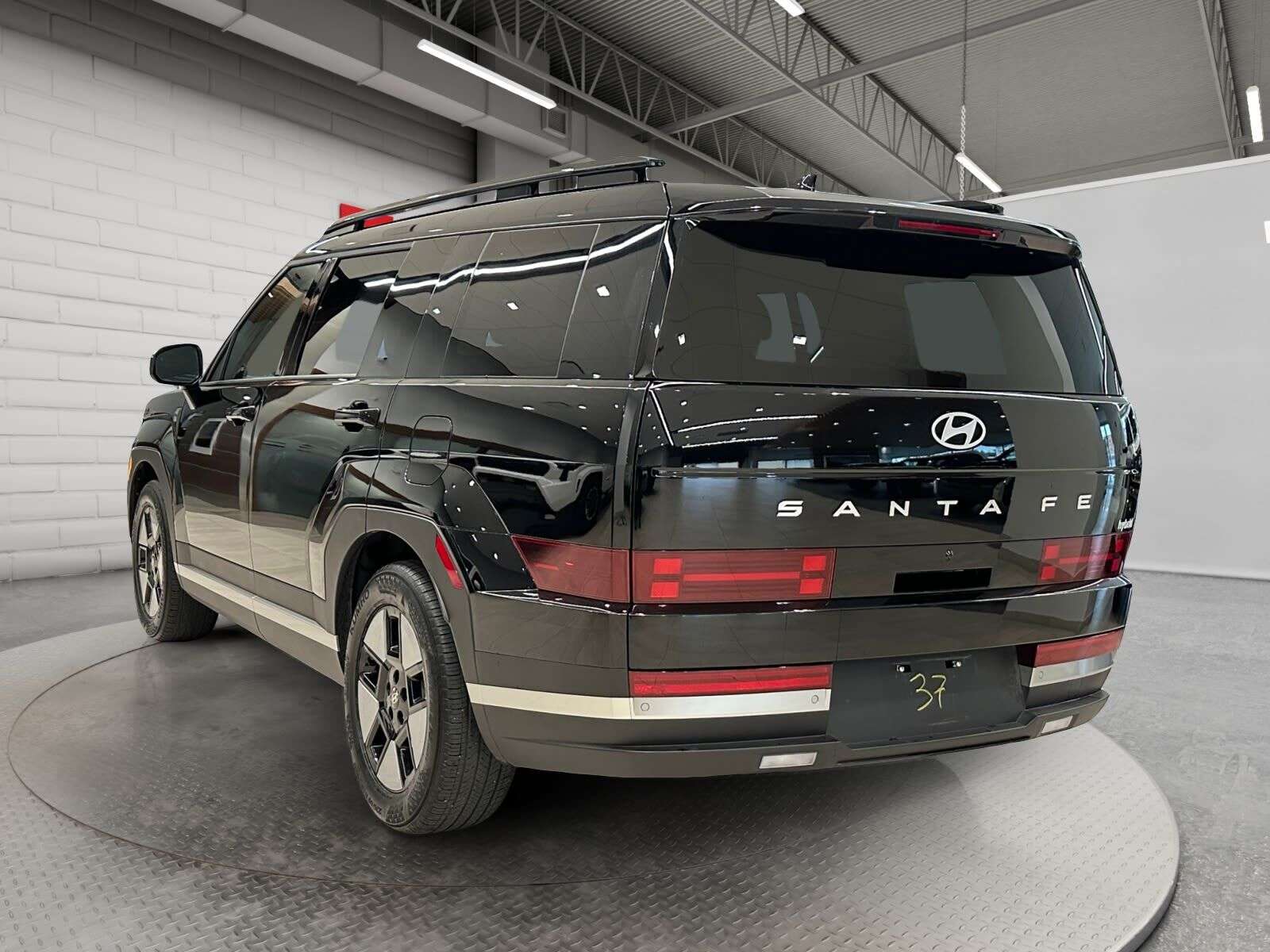 2026 Hyundai Santa Fe Preferred AWD | No Accident | 7-Seater | Low Milea — photo 1