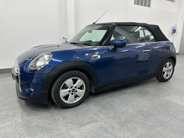 MINI Mini 1.5 Cooper Cabrio