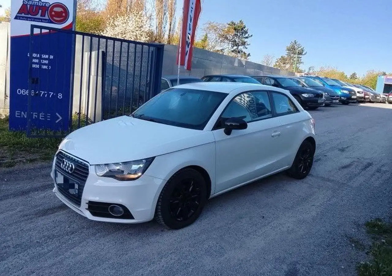 Audi A1 Magnifique en 1,6 tdi 90 cv gps Bluetoot