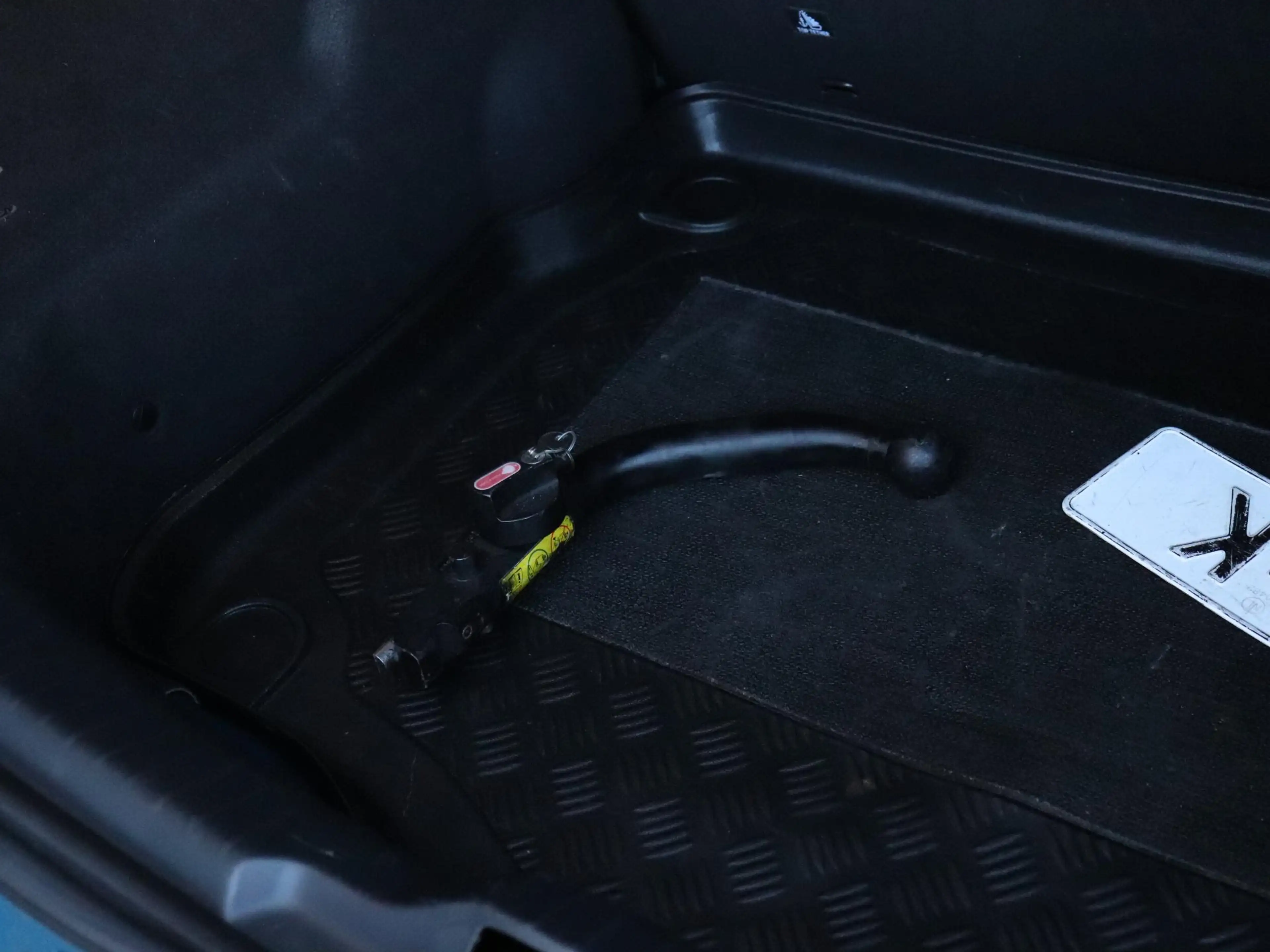 Citroen C4 Cactus 1.2 PureTech Shine | AUT. | LEDER | TREKHAAK | PAN — photo 17