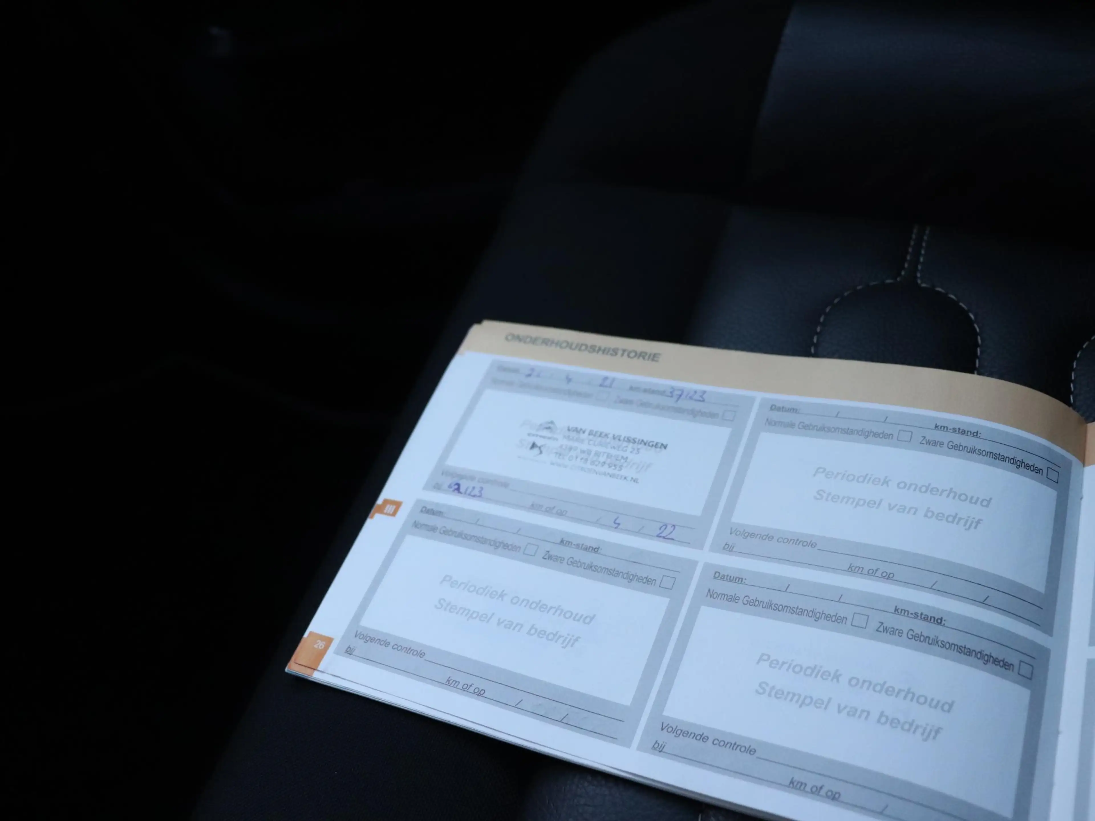 Citroen C4 Cactus 1.2 PureTech Shine | AUT. | LEDER | TREKHAAK | PAN — photo 26