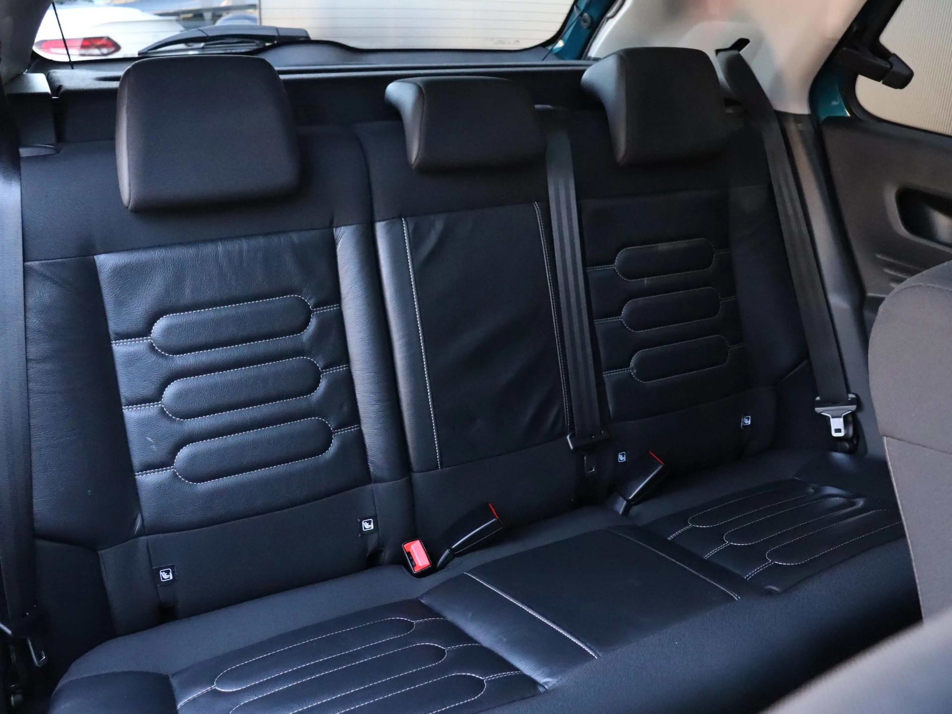 Citroen C4 Cactus 1.2 PureTech Shine | AUT. | LEDER | TREKHAAK | PAN — photo 15