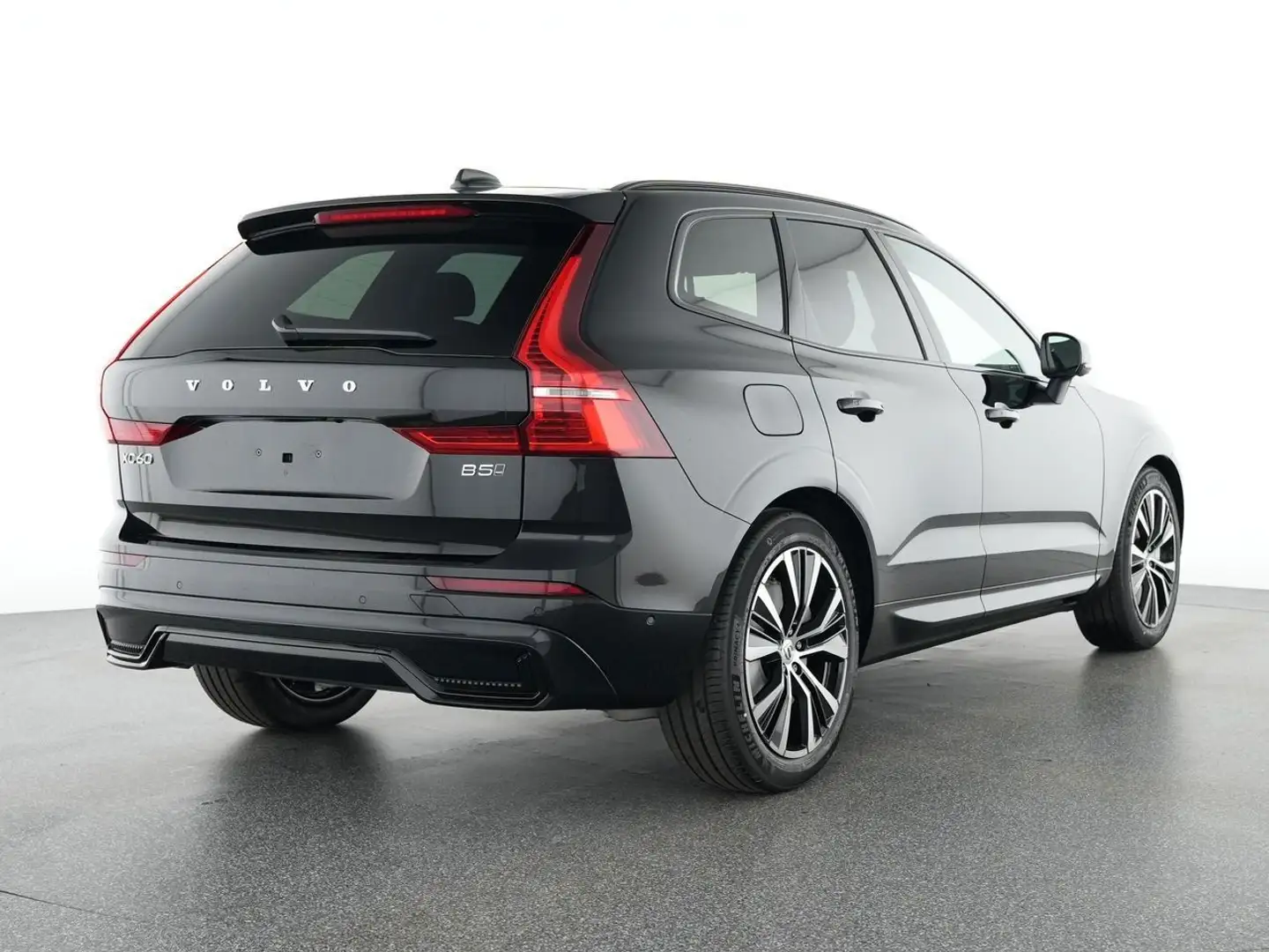 Volvo XC60 B5 Plus Dark AWD Schwarz - 2
