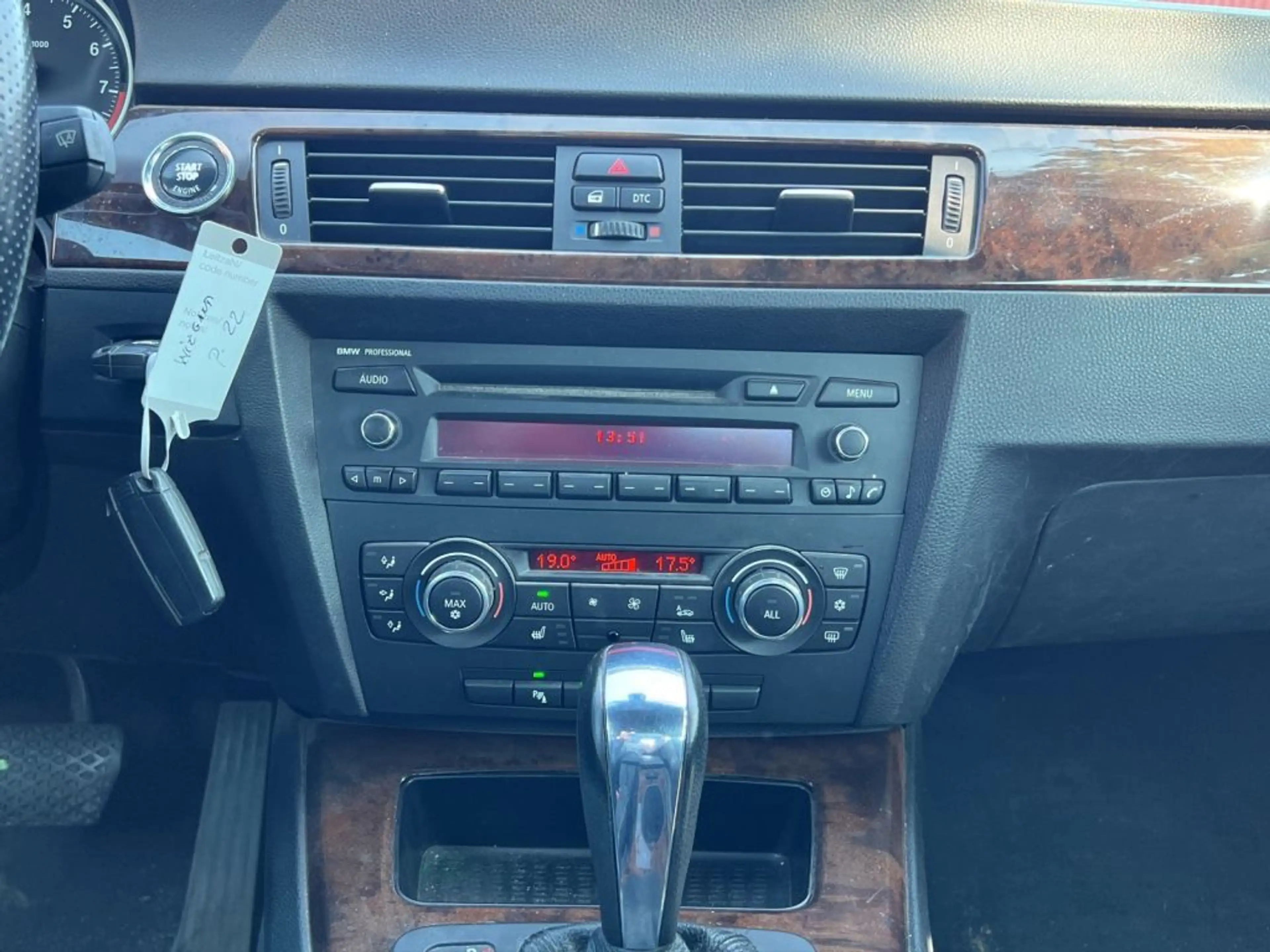 BMW 325 i Cabrio Aut. +EXPORT+LEDER+PDC+SHZ+KLIMAAUTO — photo 14