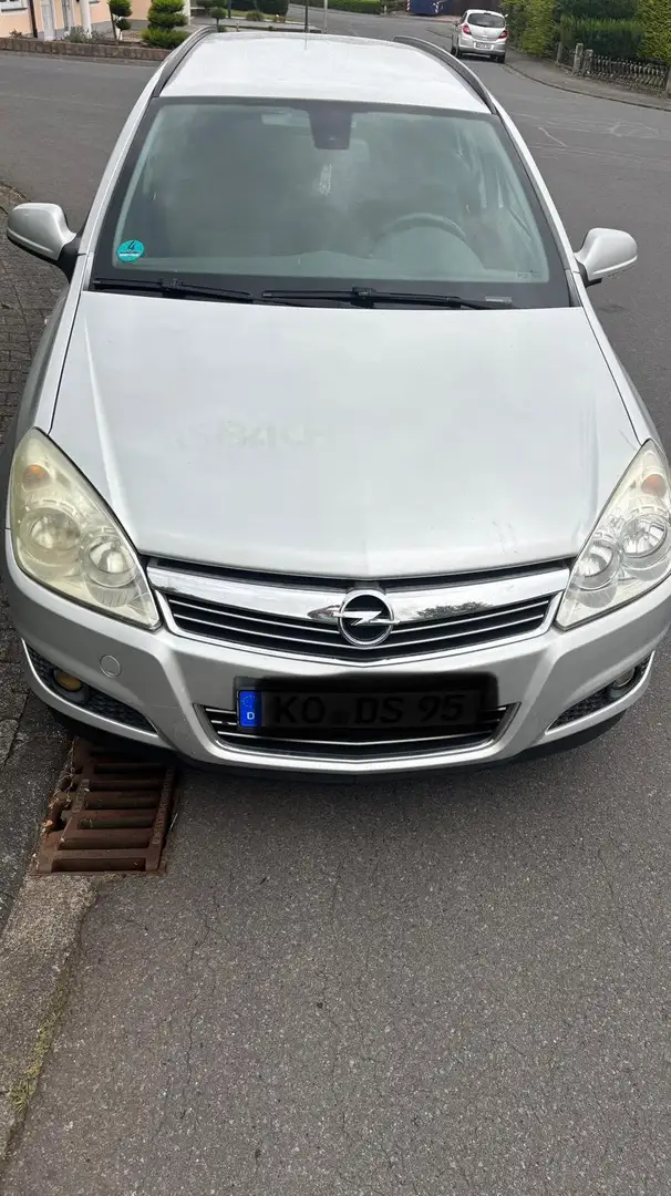 Opel Astra Edition Argent - 1
