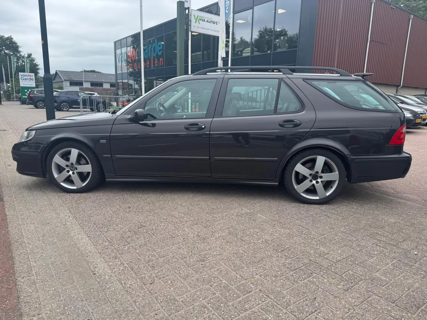Saab 9-5 Estate 2.3 Turbo Aero AUTOMAAT clima,cruise, stoel Zwart - 2