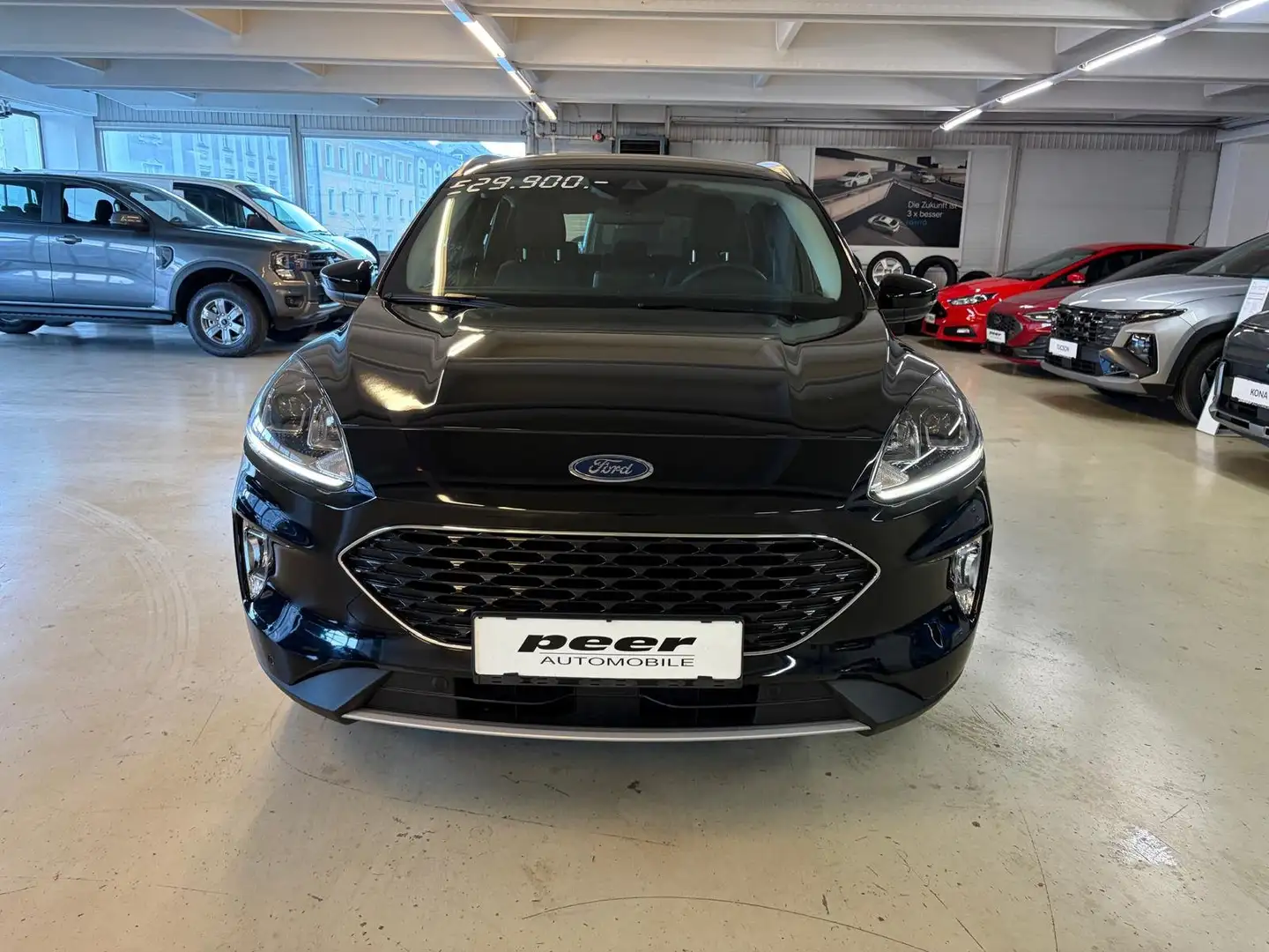 Ford Kuga Kuga 2,0 EcoBlue AWD Cool & Connect Aut. Schwarz - 2