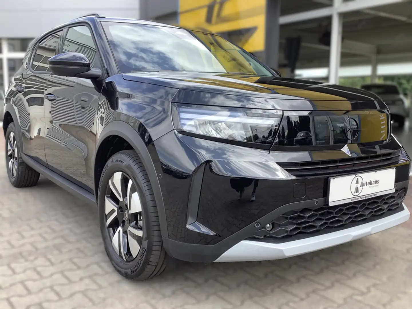 Opel Frontera GS 1.2 107kW PDC SHZ KAMERA NAVI Zwart - 1
