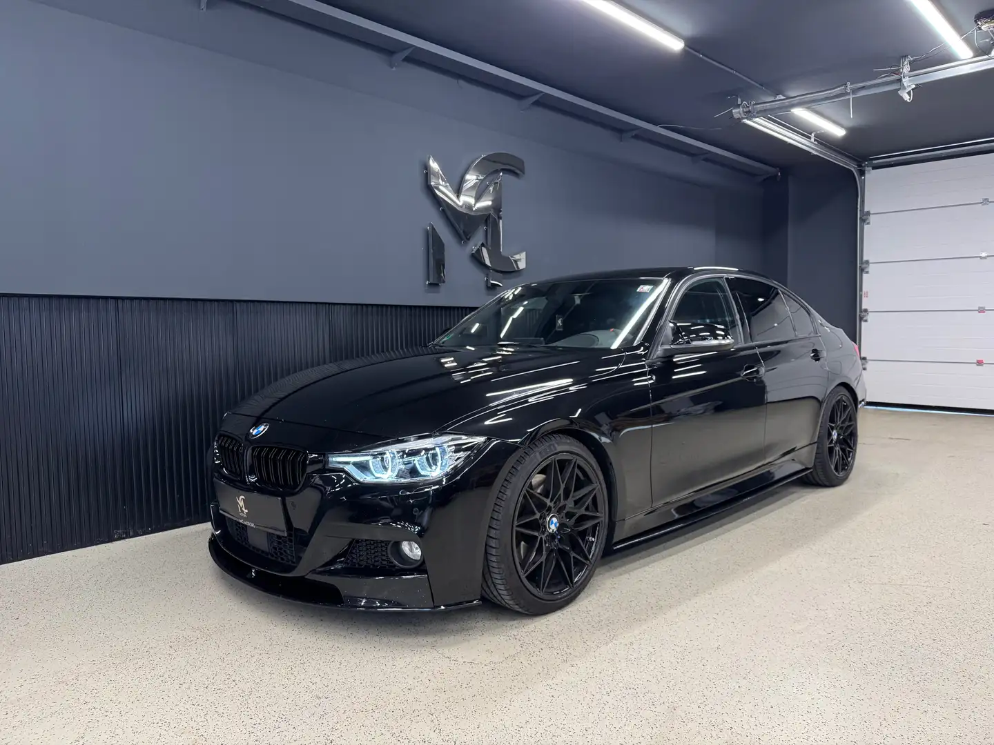 BMW 335 335i F30`M-SPORT`LED`NAVI`SITZHEIZUNG`ELEKTR.SITZE`HUD` Schwarz - 2