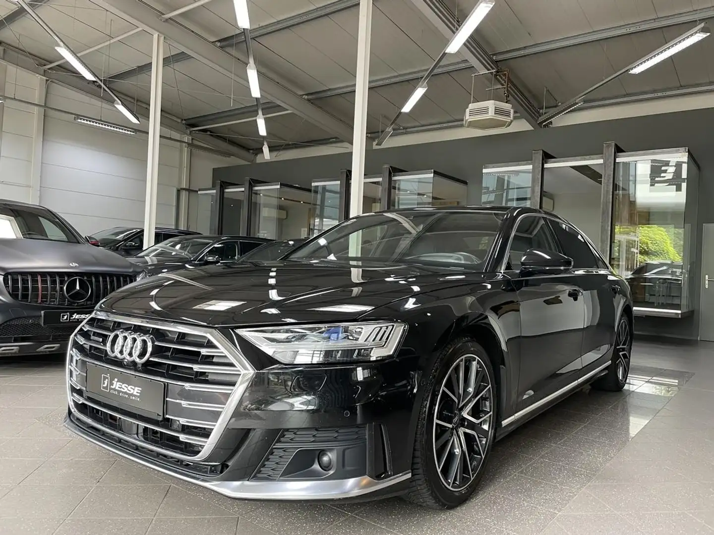 Audi A8 50 TDI qu. Lang Sport Matrix ACC Pano B&O 360 Schwarz - 1