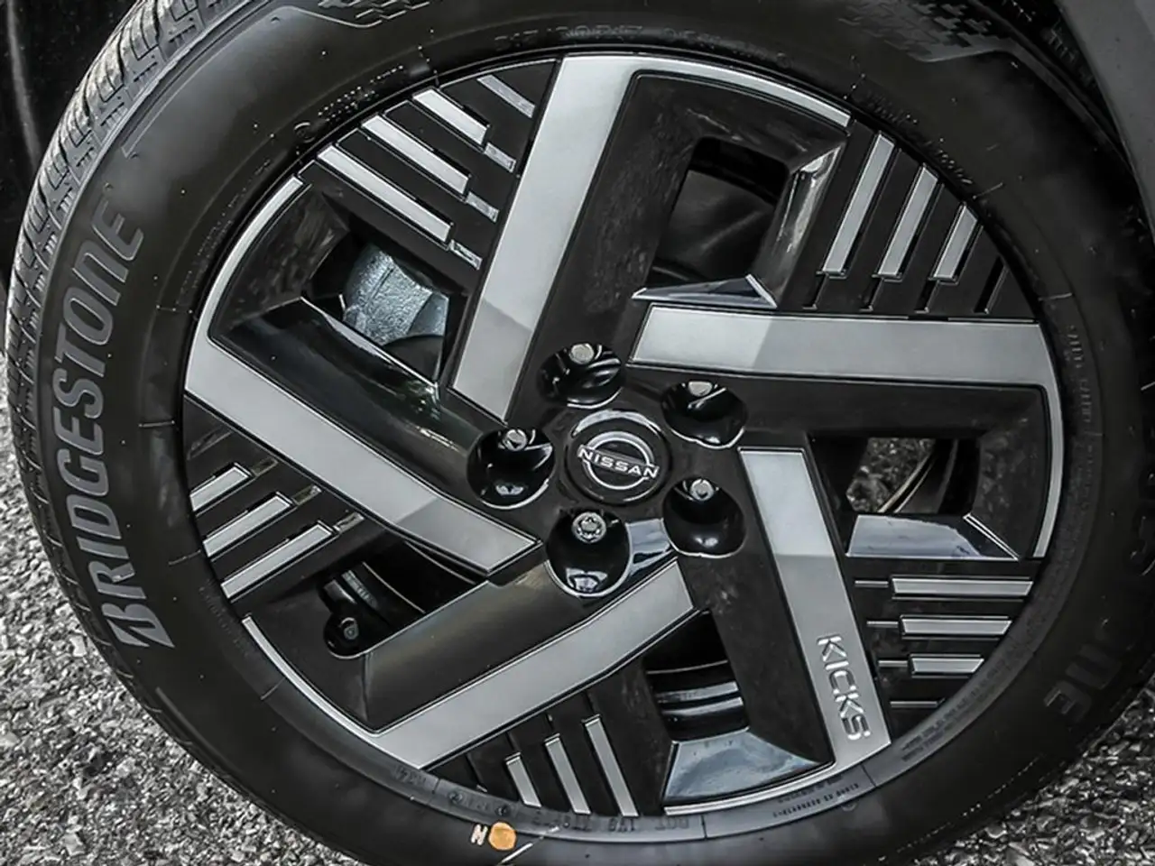 Nissan Kicks снимка Nissan Kicks