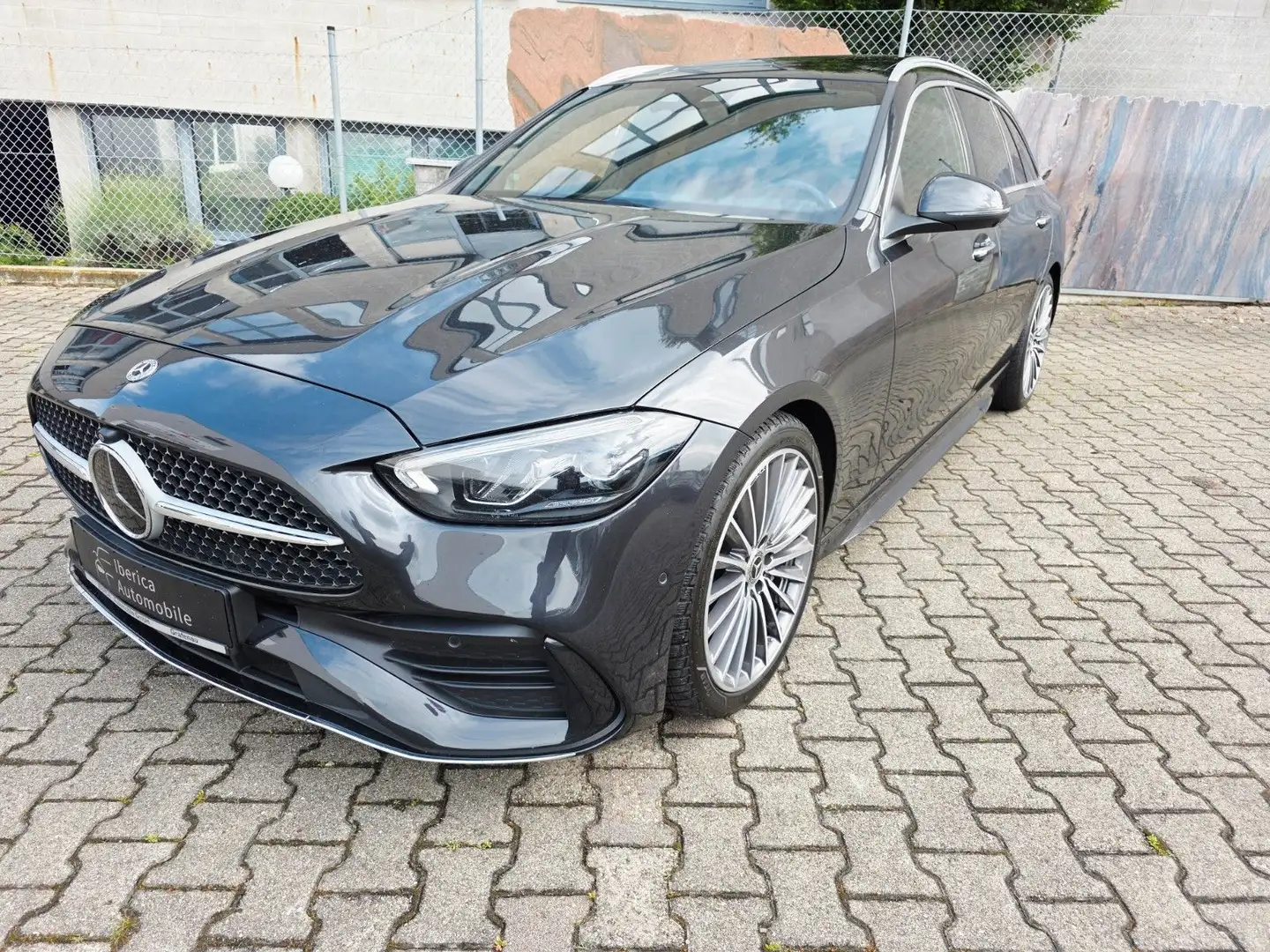 Mercedes-Benz C 220 -AMG*KAMERA 360°PANORA*STANDHEIZUNG* Verde - 2
