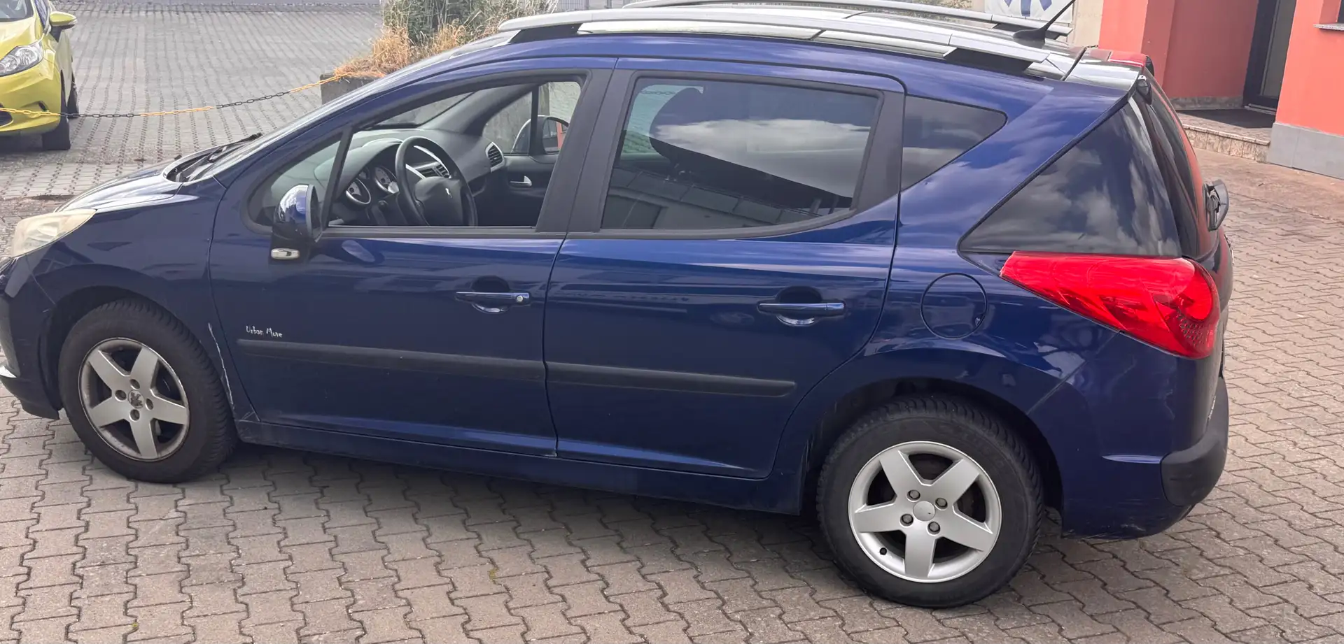 Peugeot 207 Filou Blau - 2