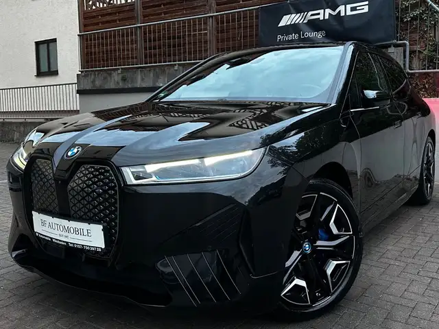 BMW iX xDrive40 M Sport Laser*AHK*Sitzklima*H&K*360°