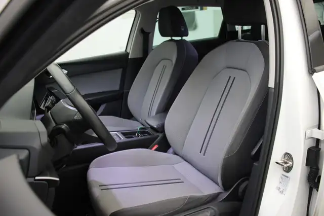 SEAT Leon view 9