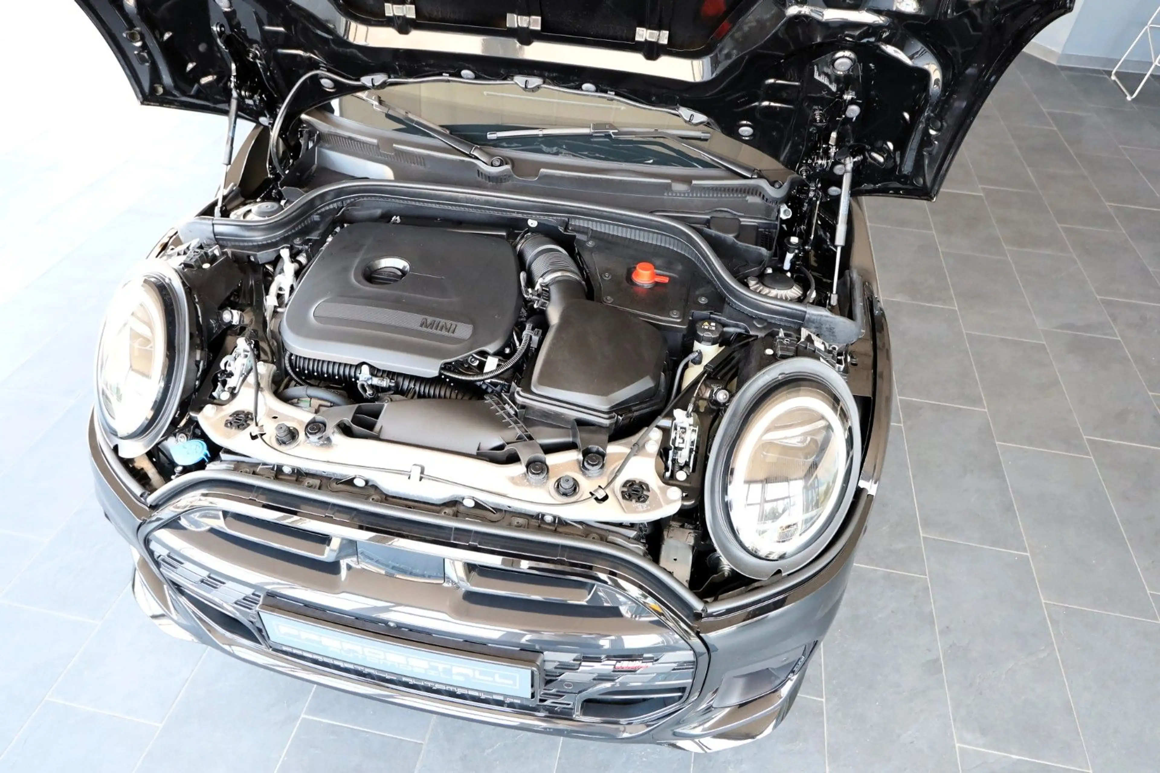 MINI Cooper Cabrio John Cooper Works Trim Paket: L — photo 29