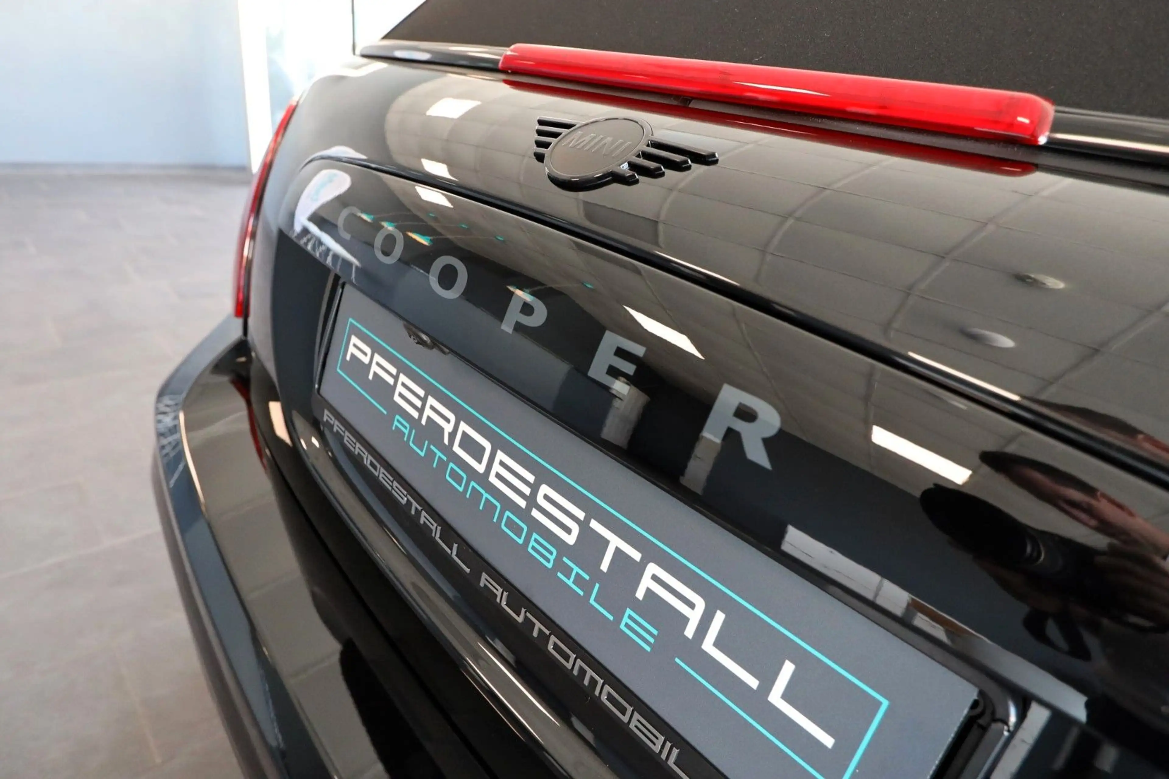 MINI Cooper Cabrio John Cooper Works Trim Paket: L — photo 12