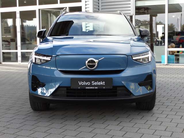 Volvo XC40 Plus Recharge Pure Electric FWD