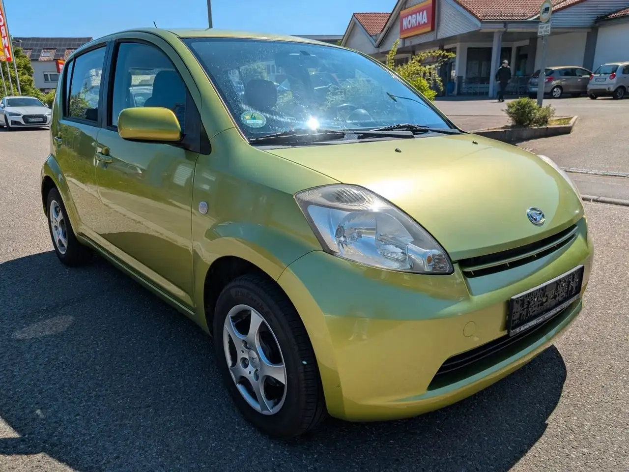 Daihatsu Sirion