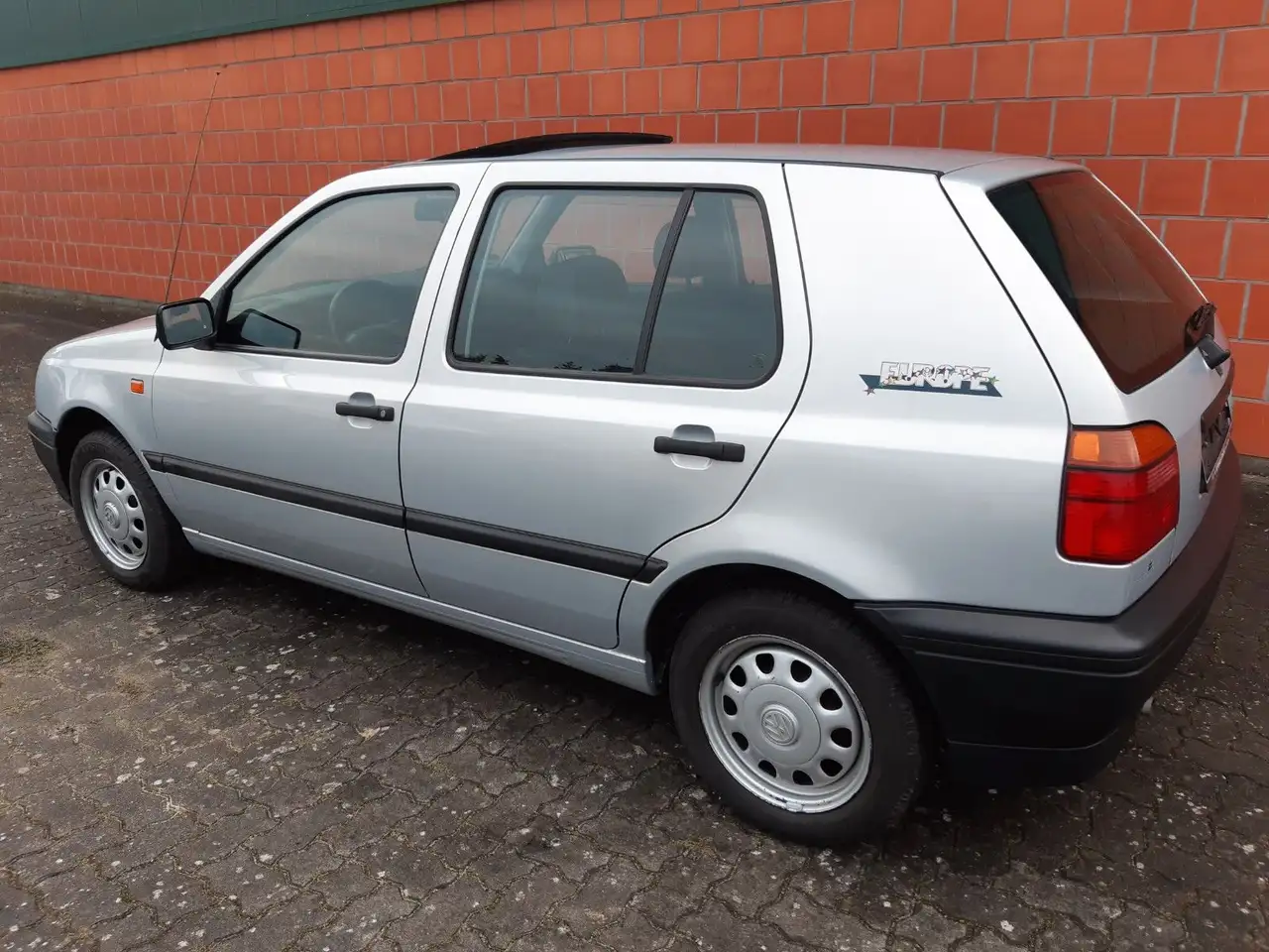 Volkswagen Golf 1,6 Europe - traumhafter Zustand - 63000 Km, foto 4