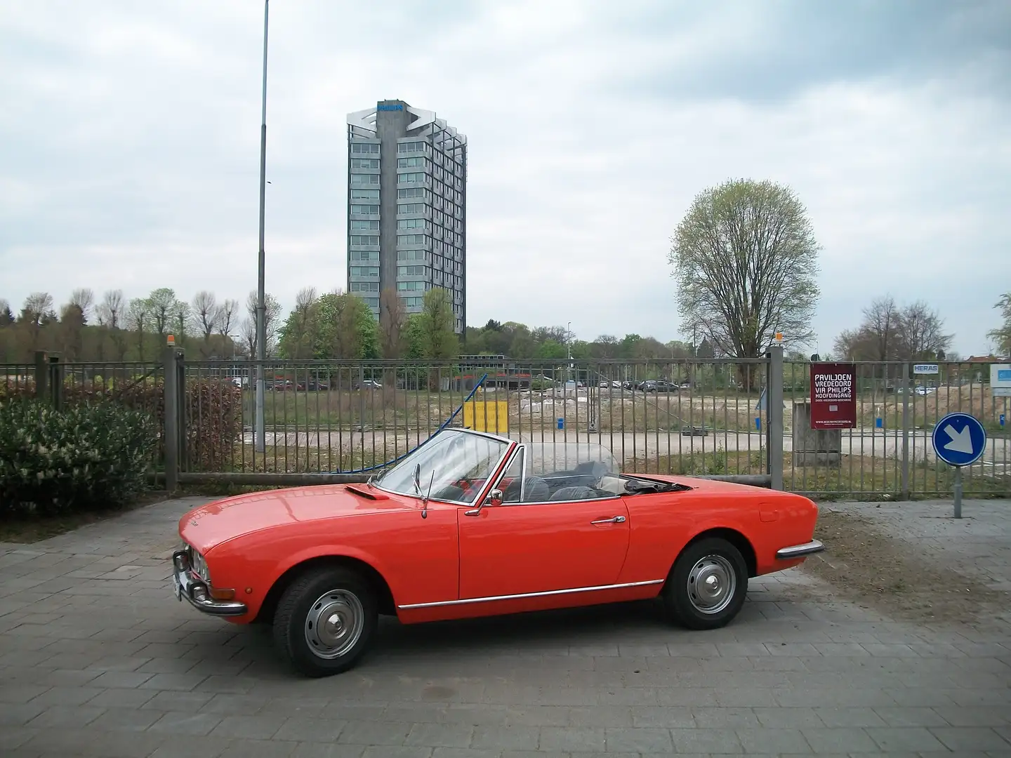 Peugeot 504 504 2.0 Cabrio Inj. Orange - 1