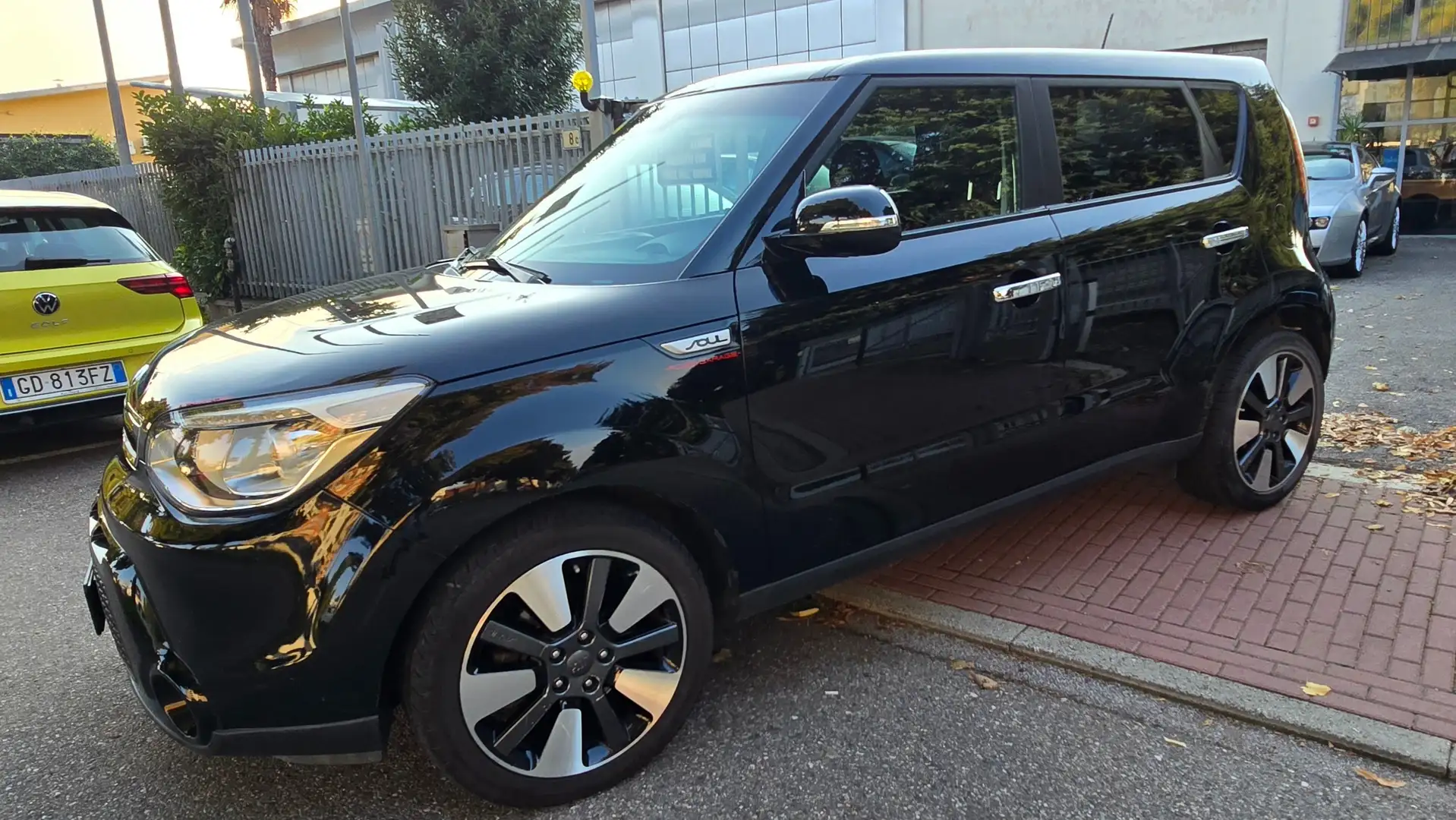 Kia Soul Soul 1.6 GDi You® Soul OK NEOPATENTATI Nero - 2