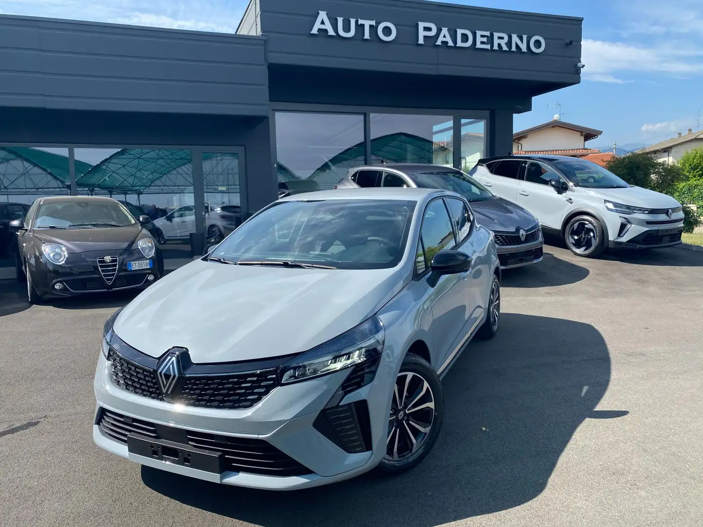 Renault Clio 1.0 ECO-G 100 CV TECHNO KM 0 *OK NEOPATENTATI* Gris - 1