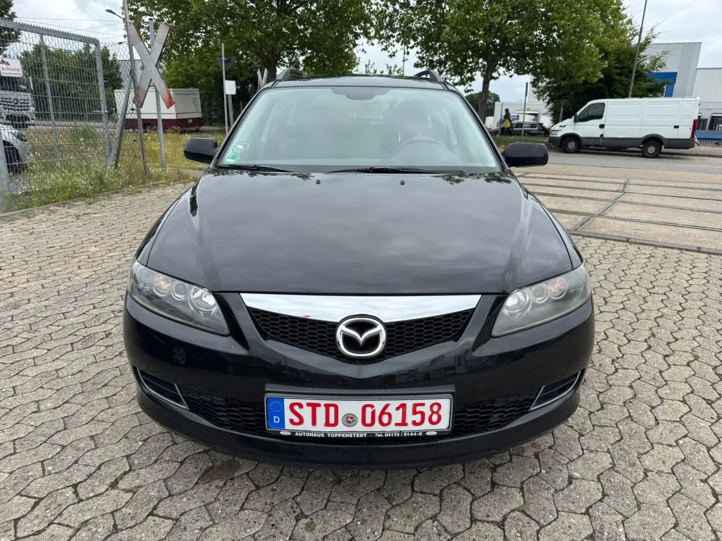 Mazda 6 Kombi 1.8 Sport Comfort*2.Hand*Klima*HU/AU NEU Schwarz - 2