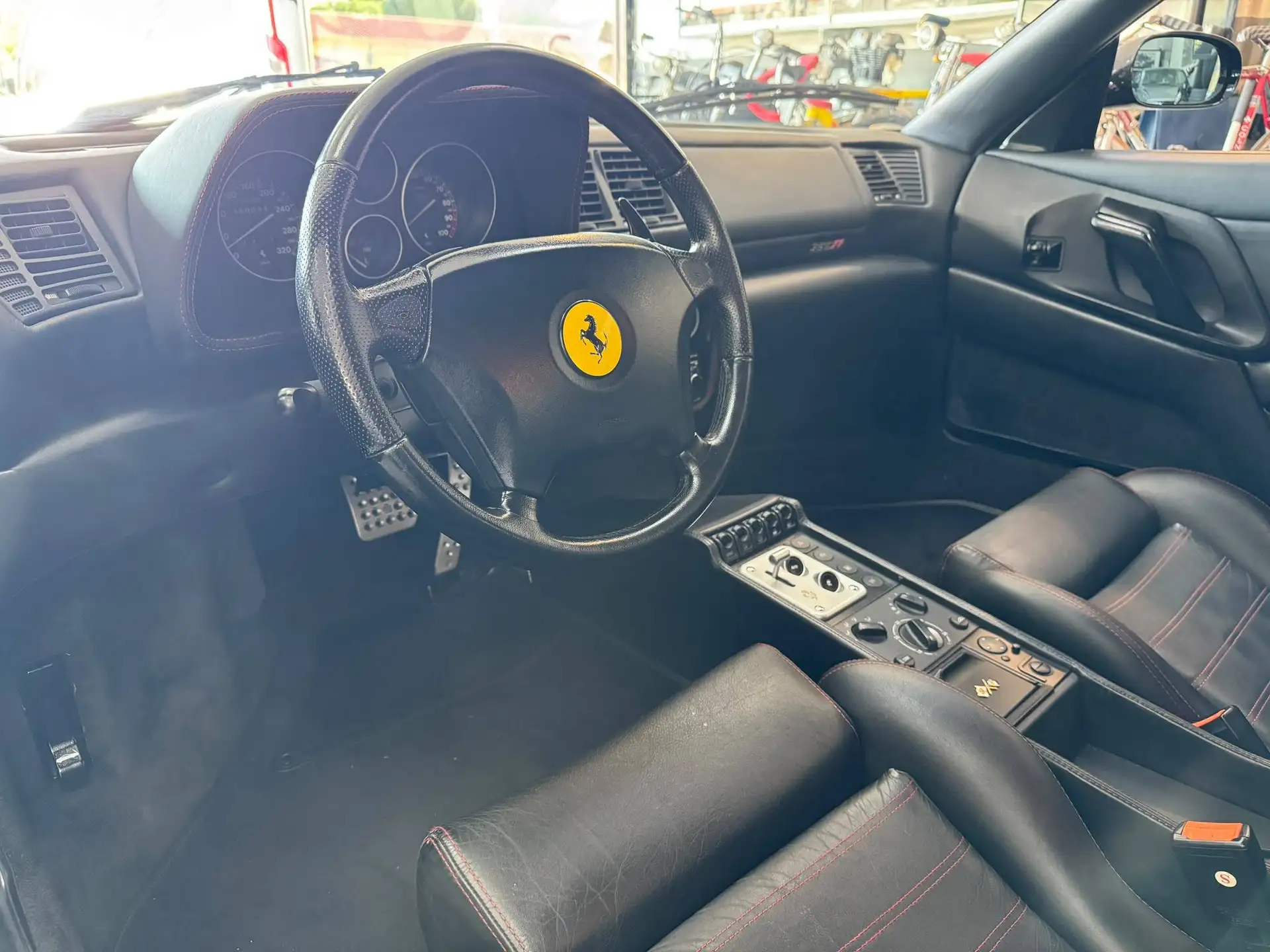 페라리 F355 1998 검정 사진 7