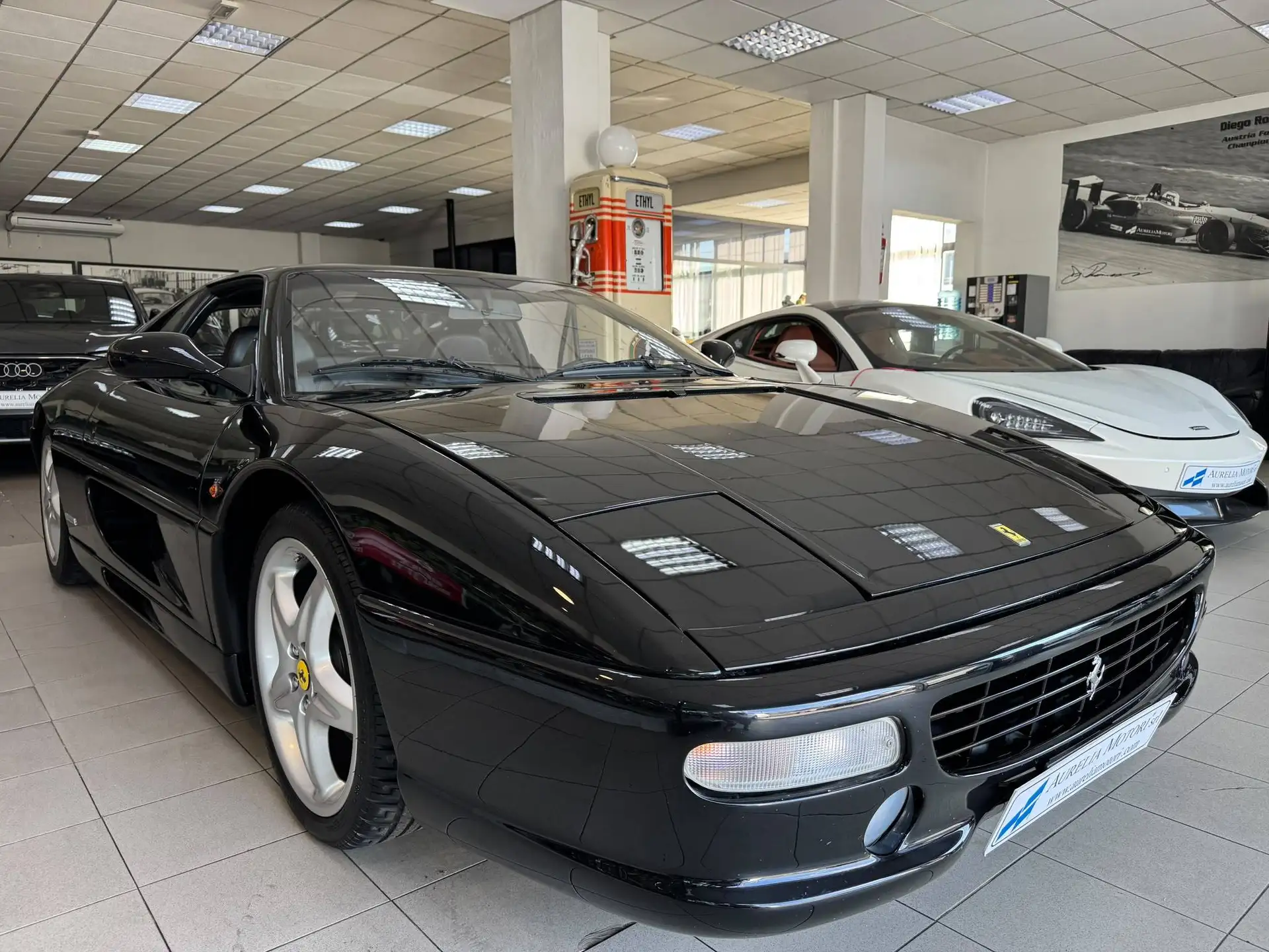 페라리 F355 1998 검정 사진 2