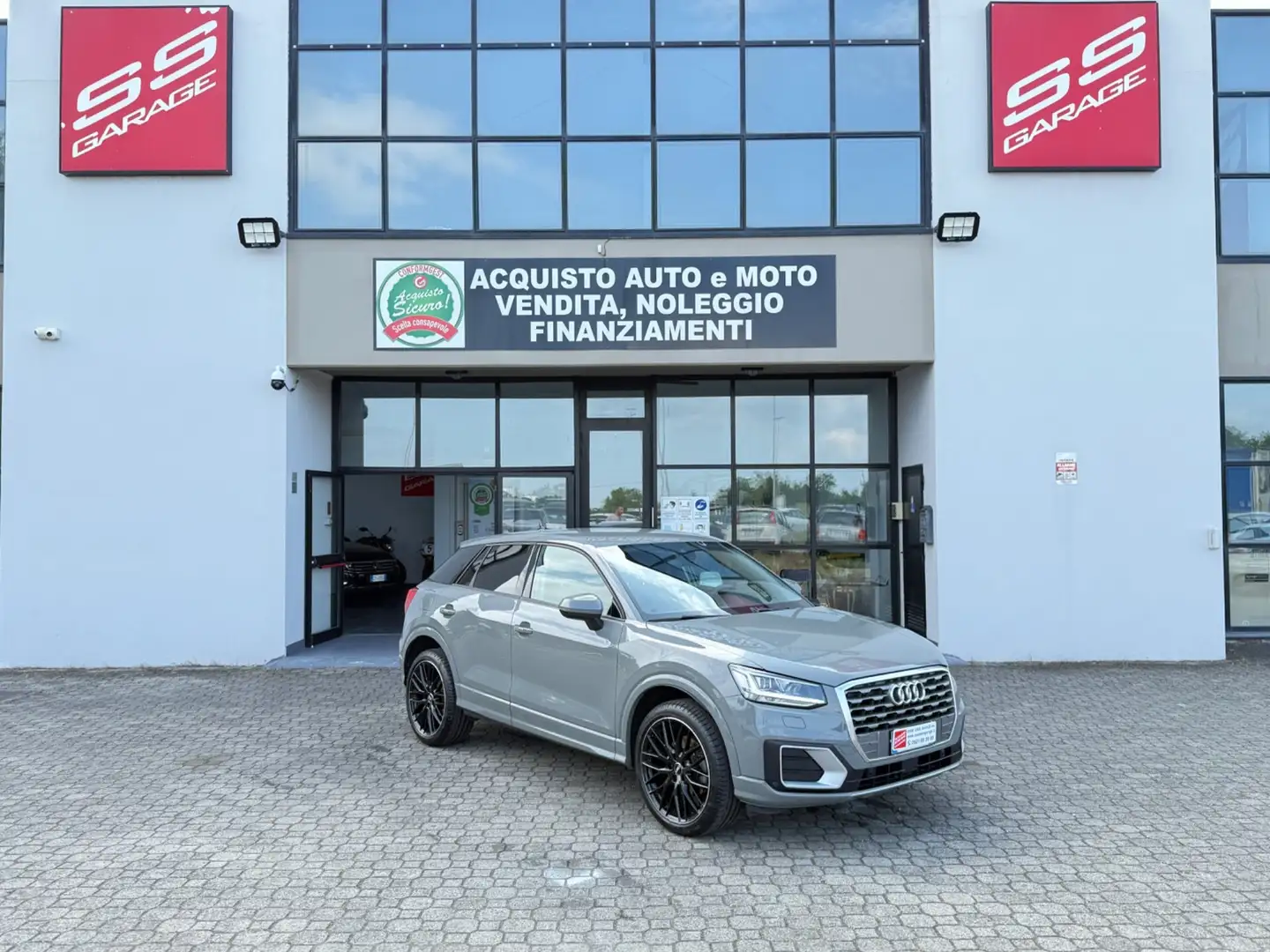 Audi Q2 30 TDI S tronic Admired Grigio - 1