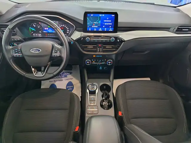 Ford Kuga view 5