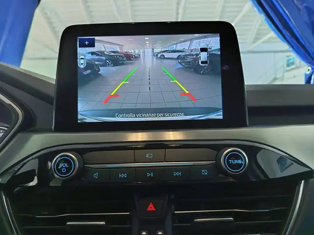 Ford Kuga view 9