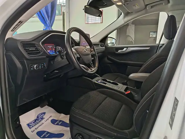 Ford Kuga view 2