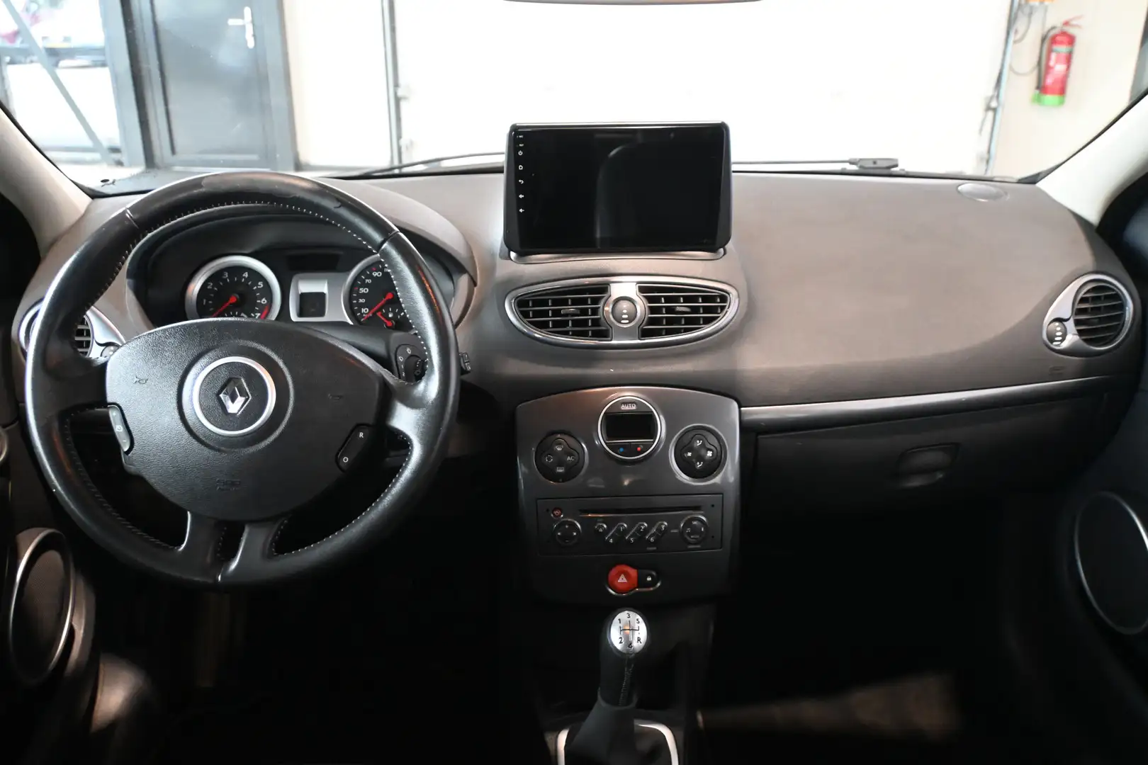 Renault Clio 1.4-16V Exception Clima Cruise Control Goed Onderh Noir - 2