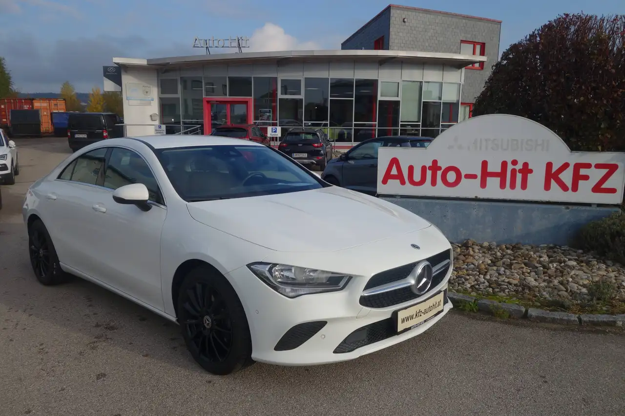Mercedes-Benz CLA 200