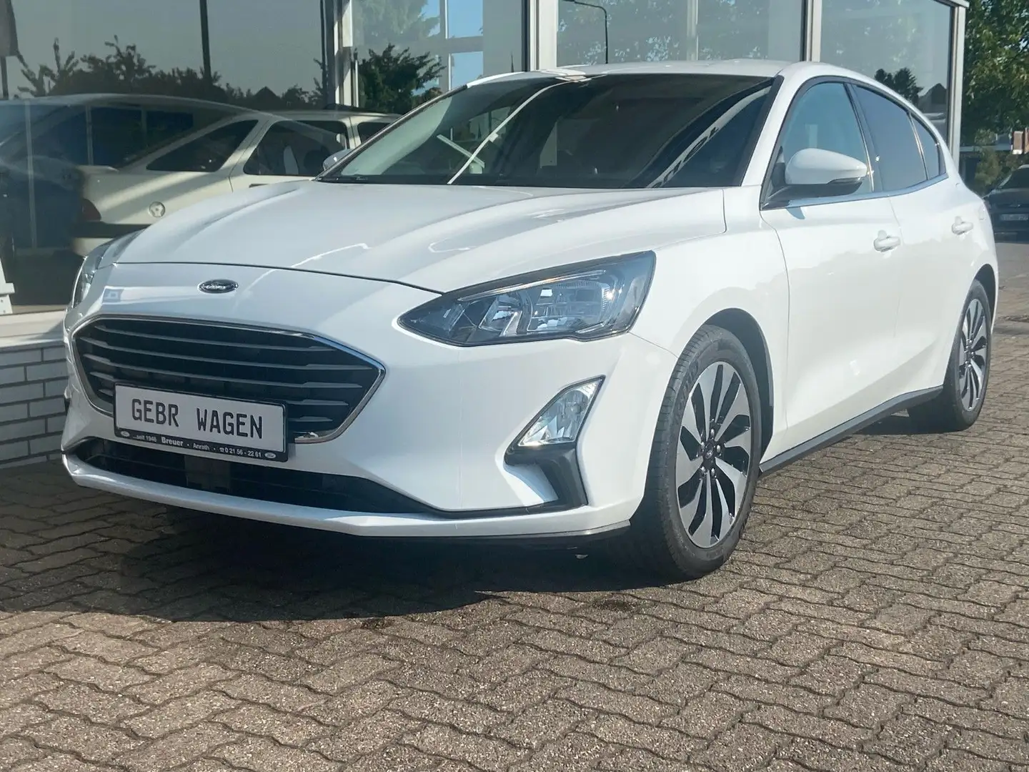 Ford Focus Lim. Cool & Connect Navi B&O Soundsystem Weiß - 2