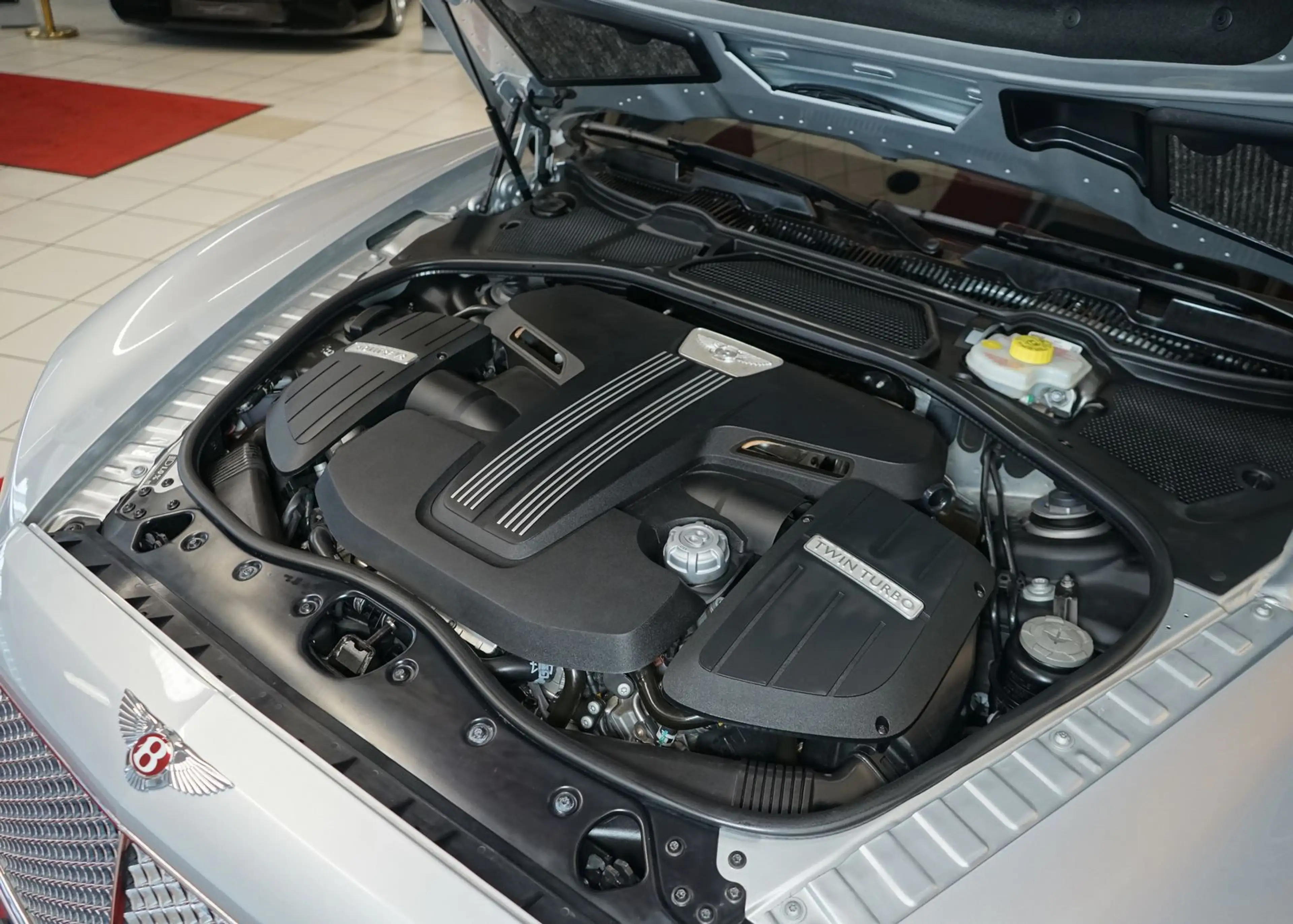 Bentley Flying Spur Mulliner v8 ACC Massage FondEntertai — photo 45