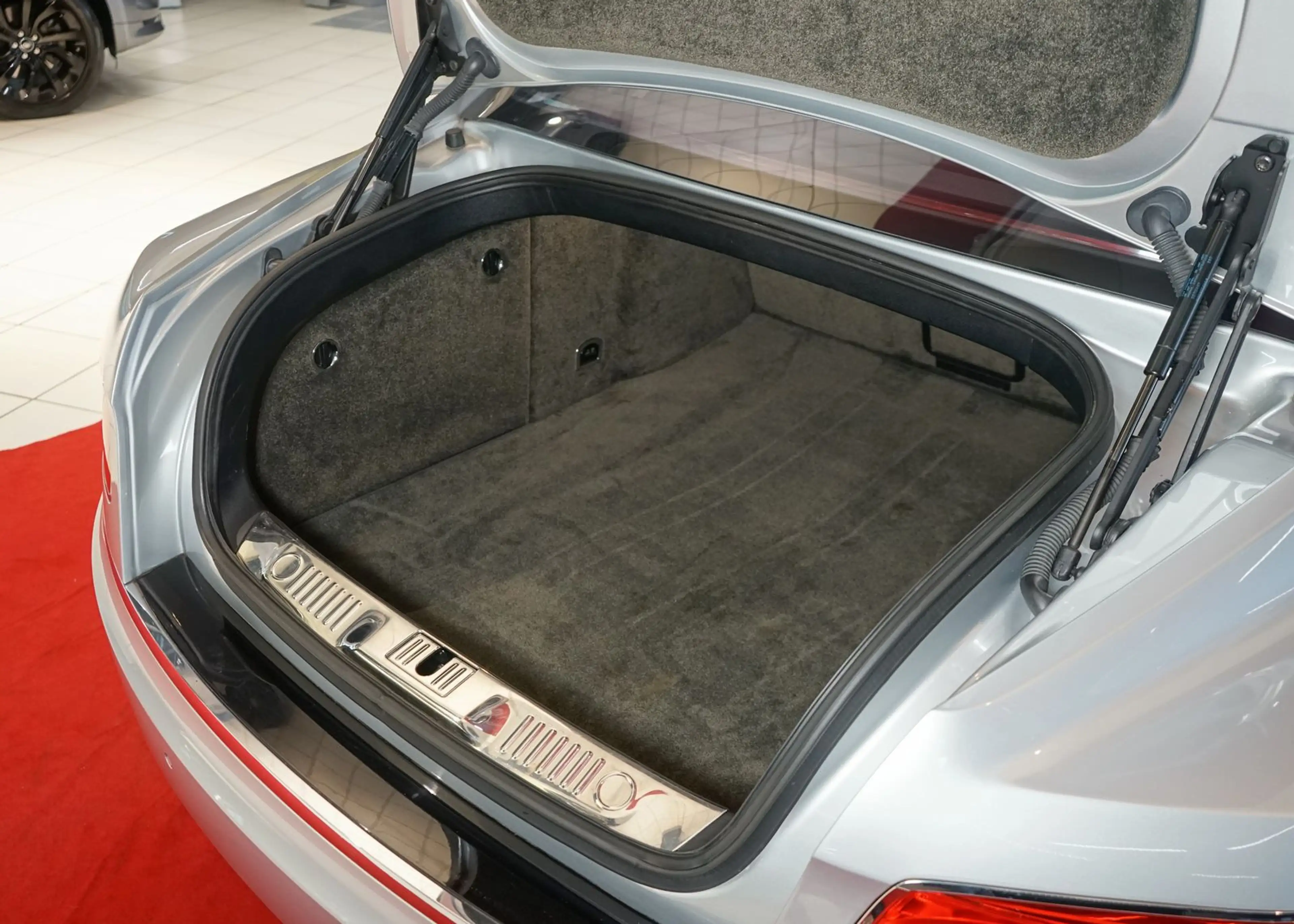 Bentley Flying Spur Mulliner v8 ACC Massage FondEntertai — photo 42