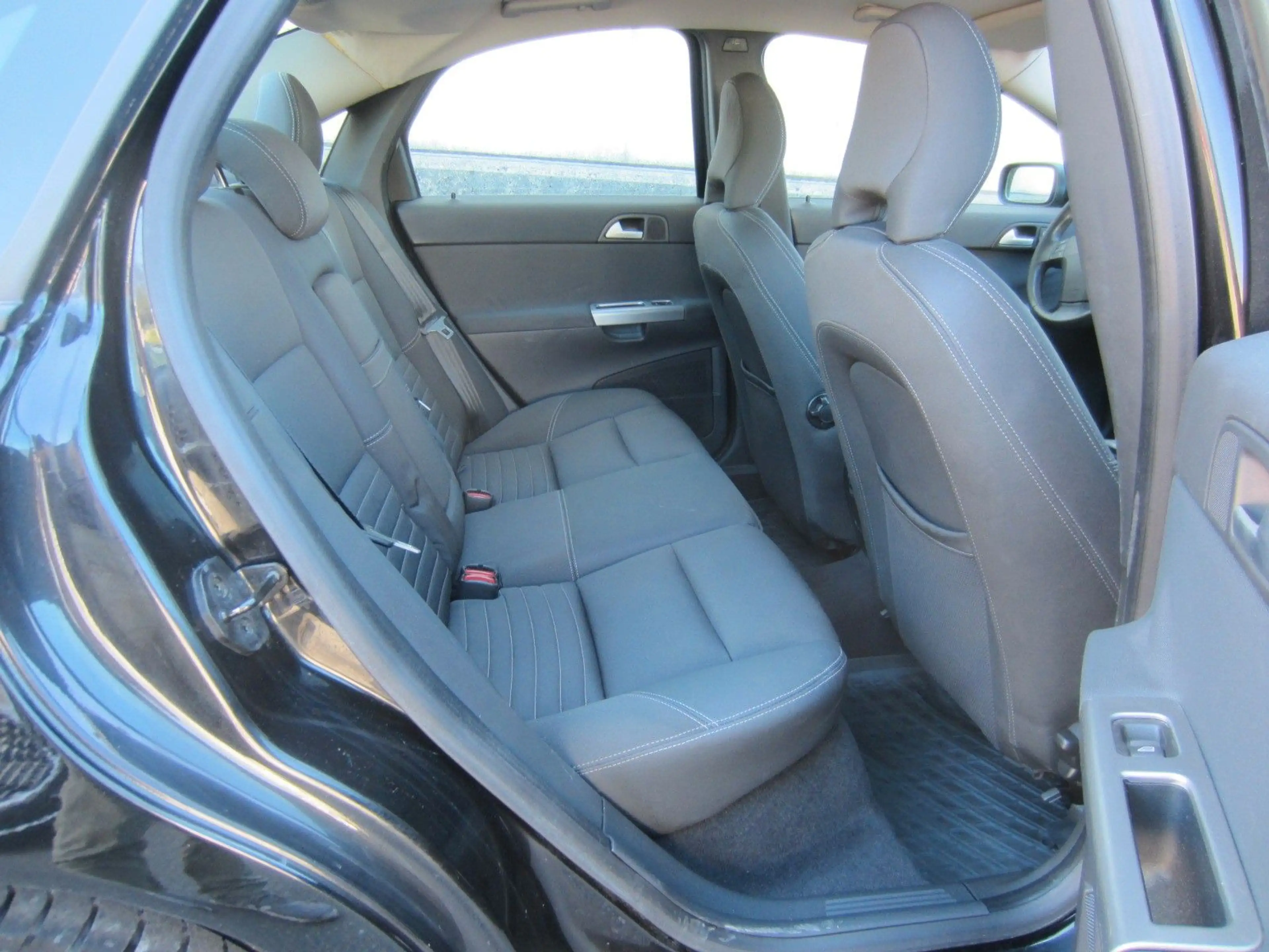 Volvo S40 2,4 Momentum — photo 9