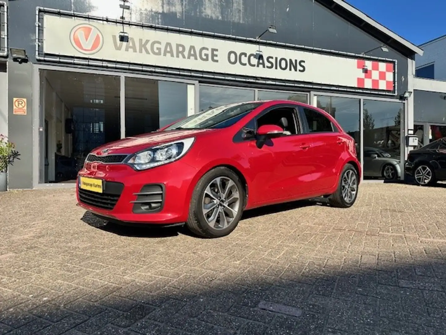Kia Rio 1.4 CVVT DynamicLine Rood - 2