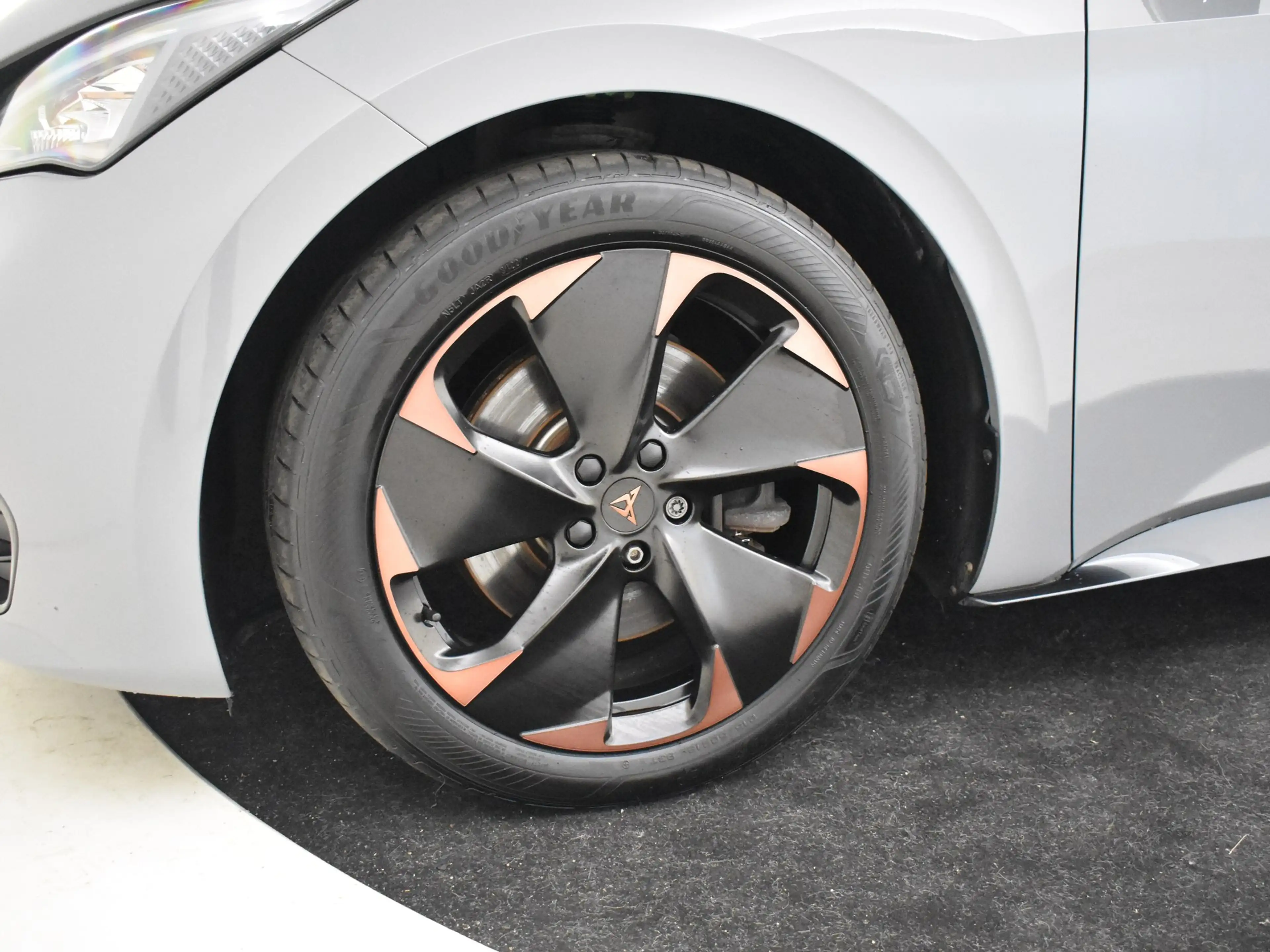 CUPRA Born Copper Edition 82kWh l WLTP tot 556km! l Camera l — photo 32