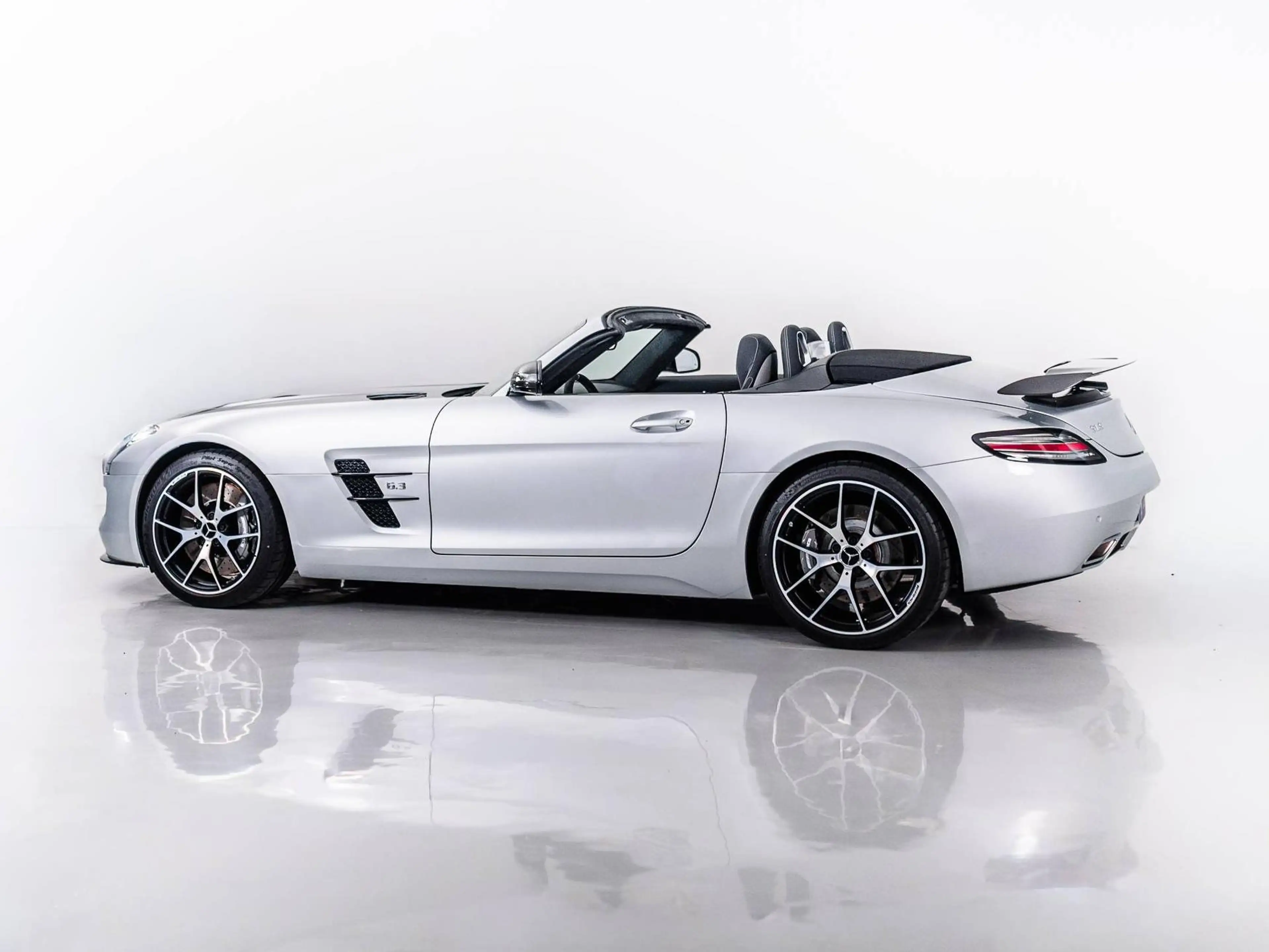 Mercedes-Benz SLS SLS AMG Roadster GT AMG SPEEDSHIFT DCT Final Edition — photo 8