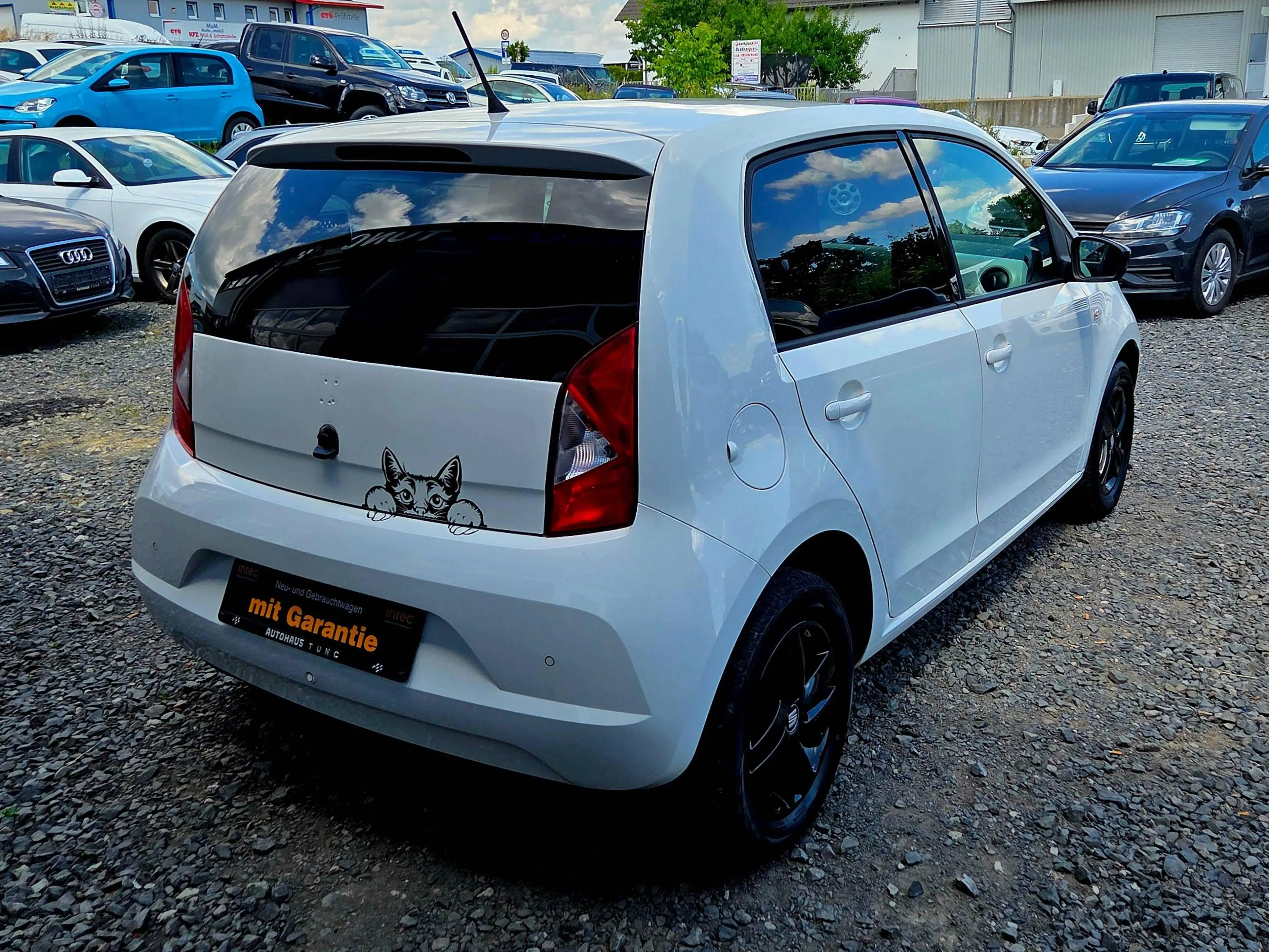 SEAT Mii Chic, Sound System, Sitzheizung, Tempomat, Klima — photo 4