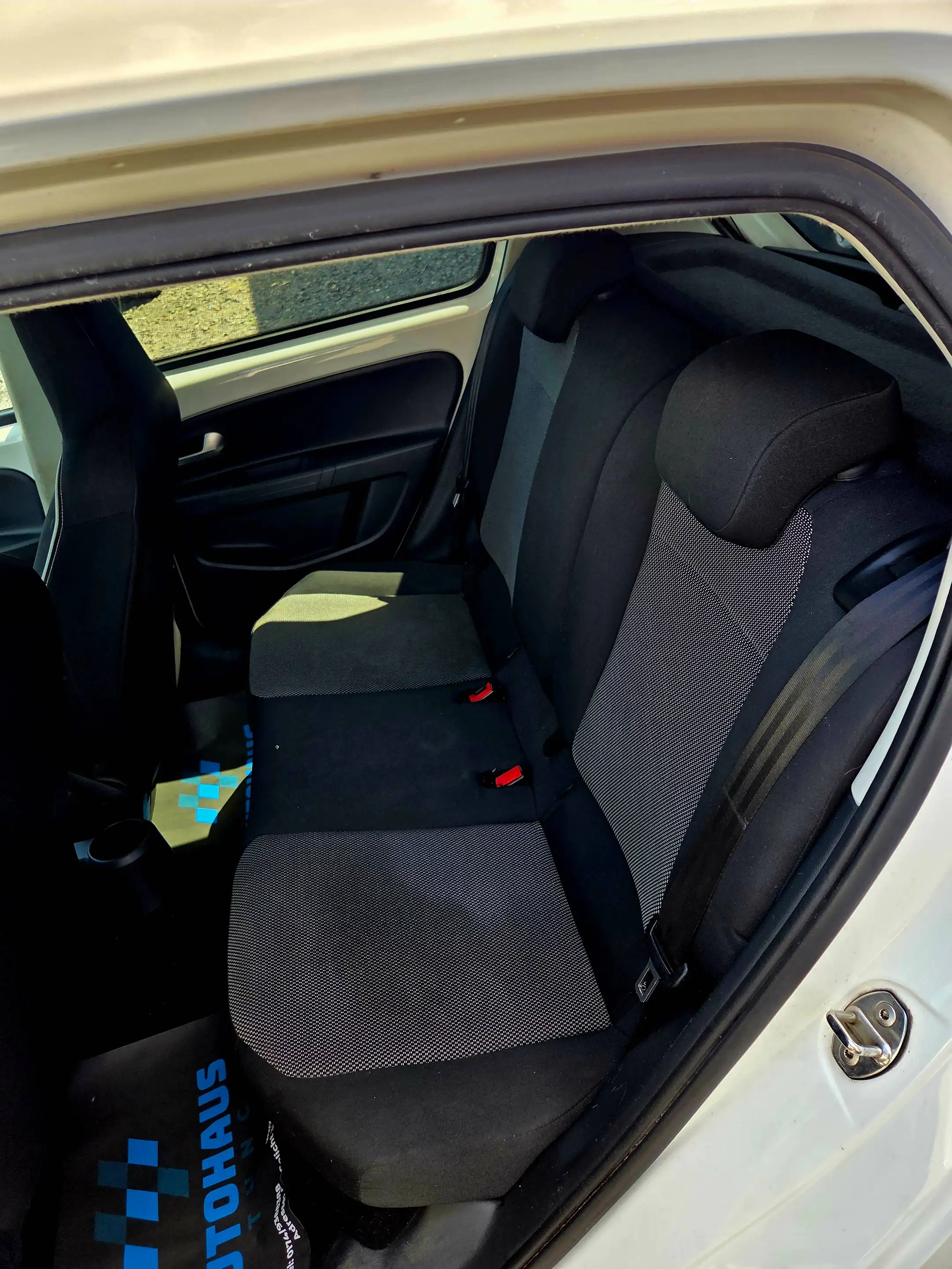 SEAT Mii Chic, Sound System, Sitzheizung, Tempomat, Klima — photo 7