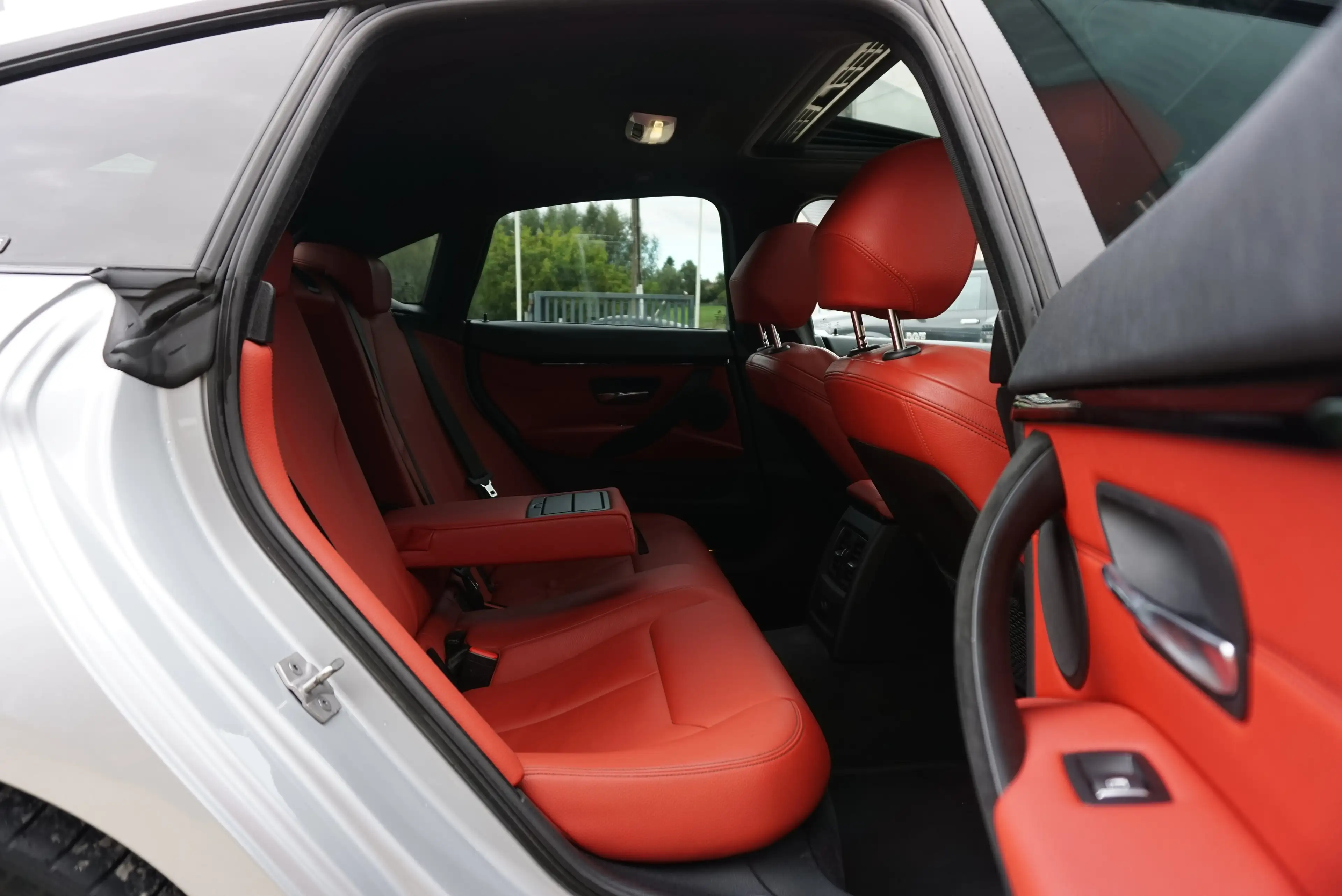 BMW 418 Gran Coupé PACK M AUTO NAVI PDC TOIT OUVRANT 6b — photo 15
