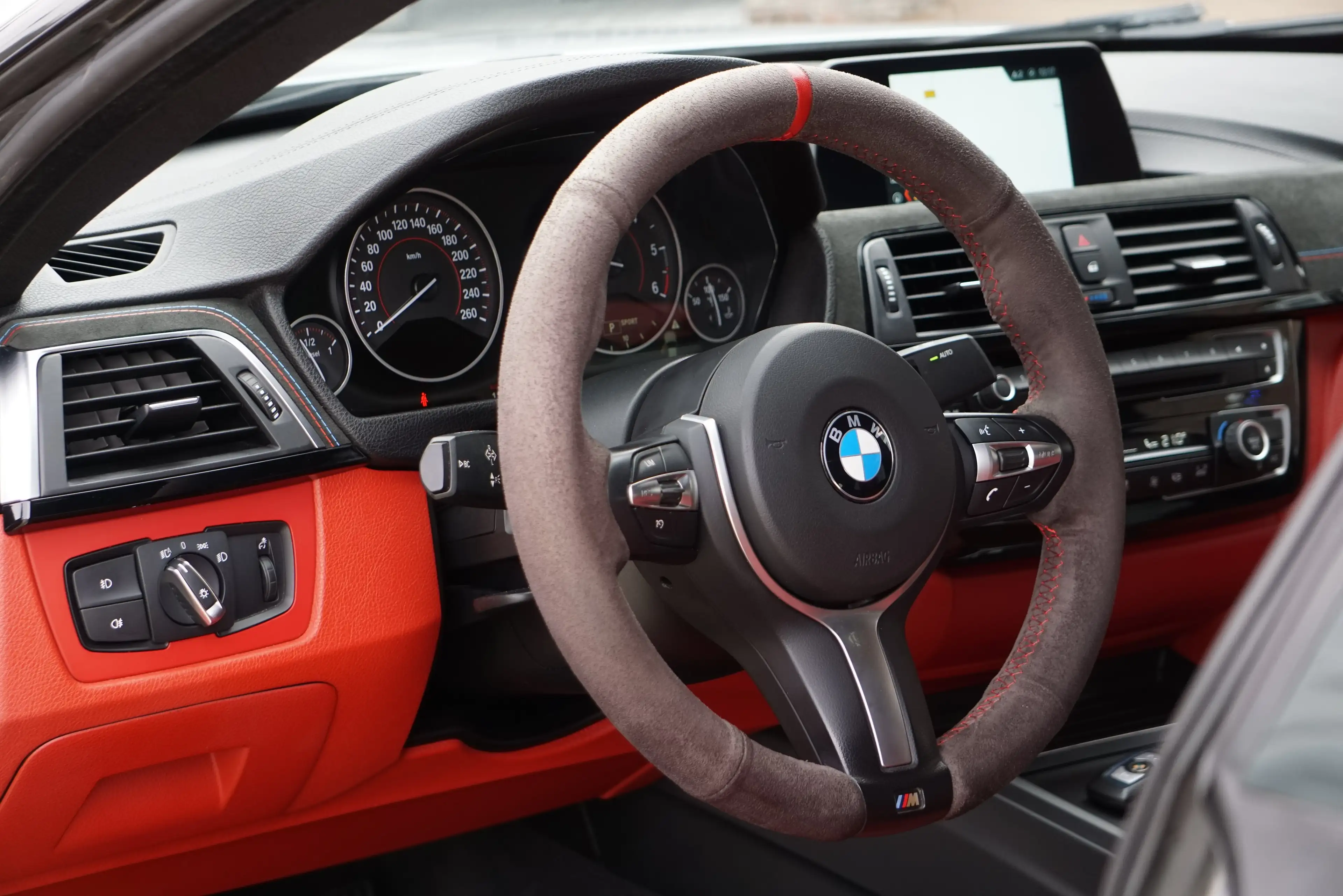 BMW 418 Gran Coupé PACK M AUTO NAVI PDC TOIT OUVRANT 6b — photo 8